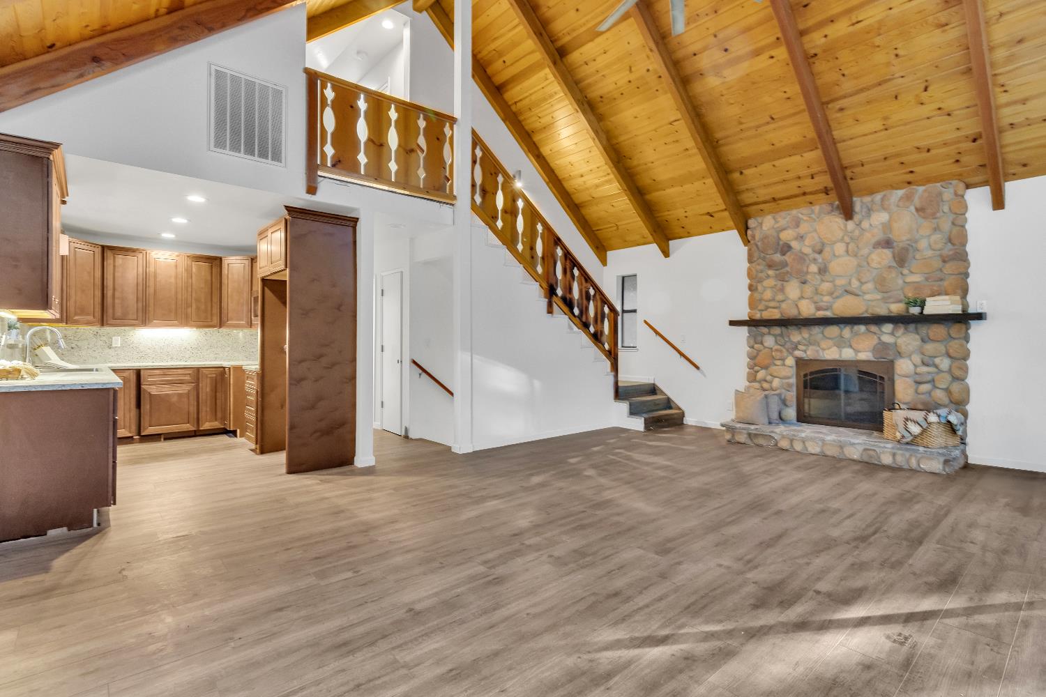 5300 Pine Ridge Drive