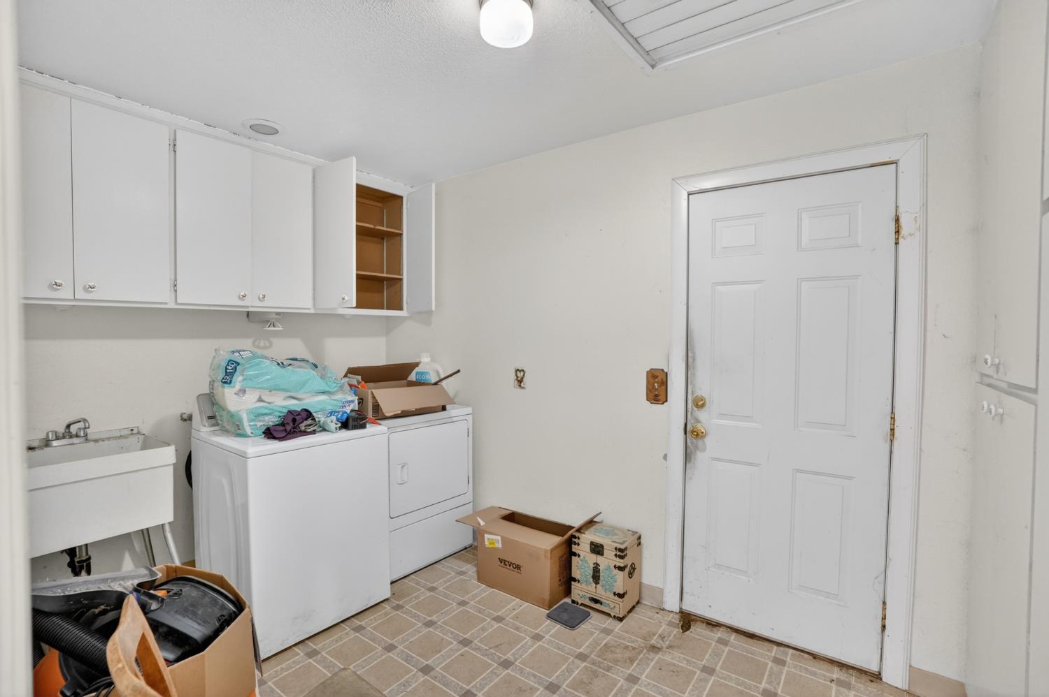 8465 Dillard Road