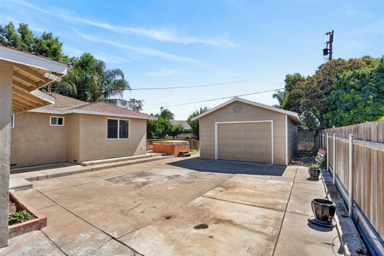 1412 Elisabeth Avenue