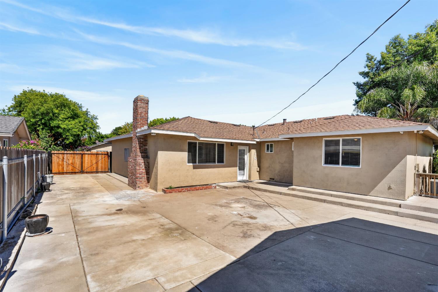 1412 Elisabeth Avenue