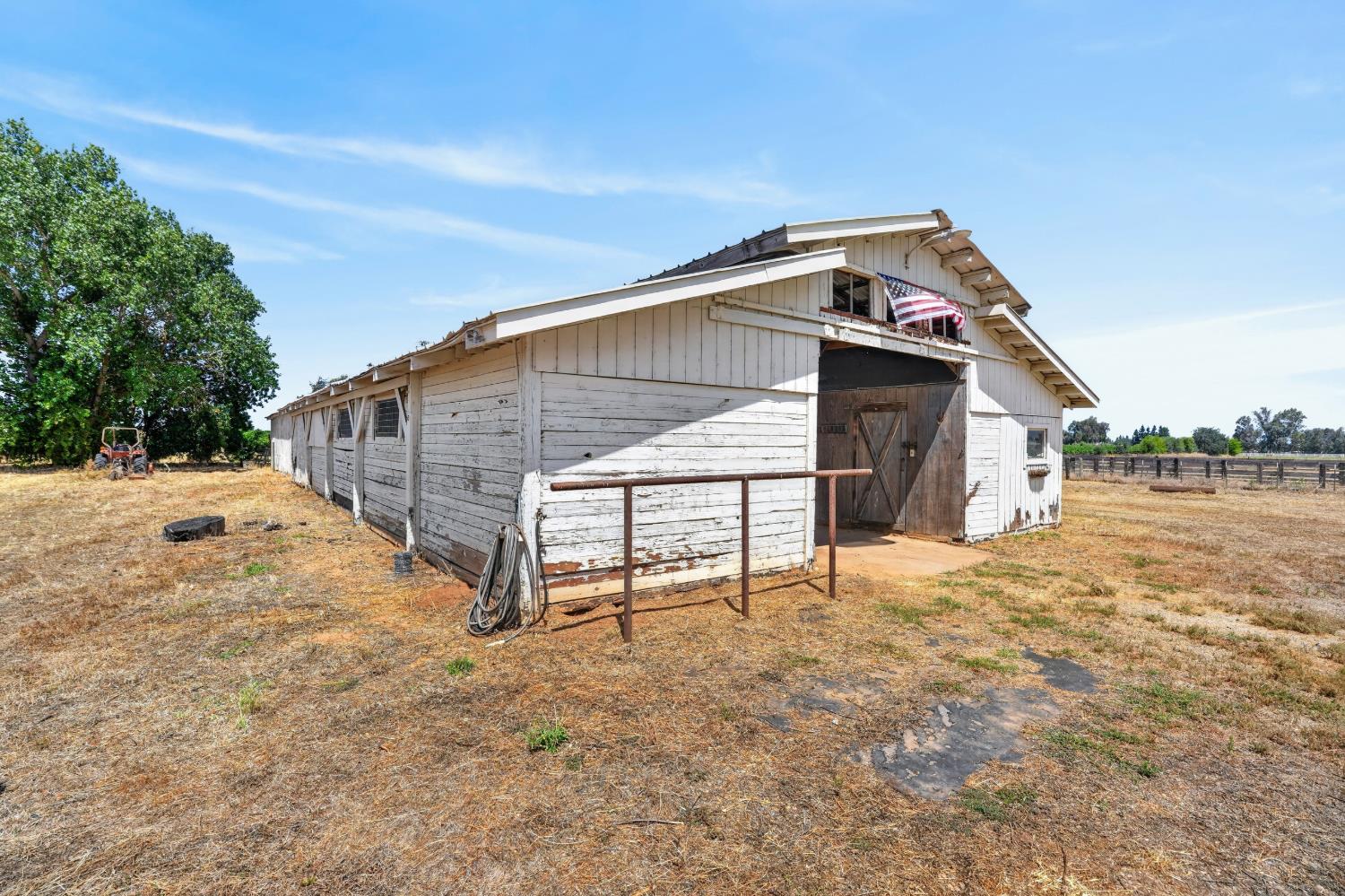 17500 E Collier Road