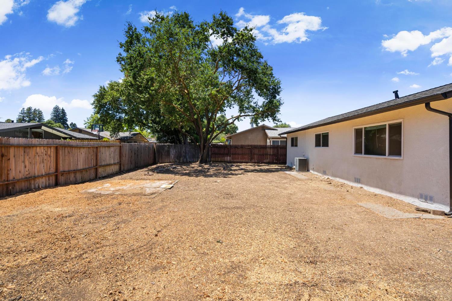 8786 Elk Way