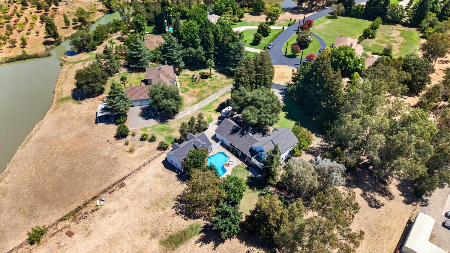 9430 Maris Lane