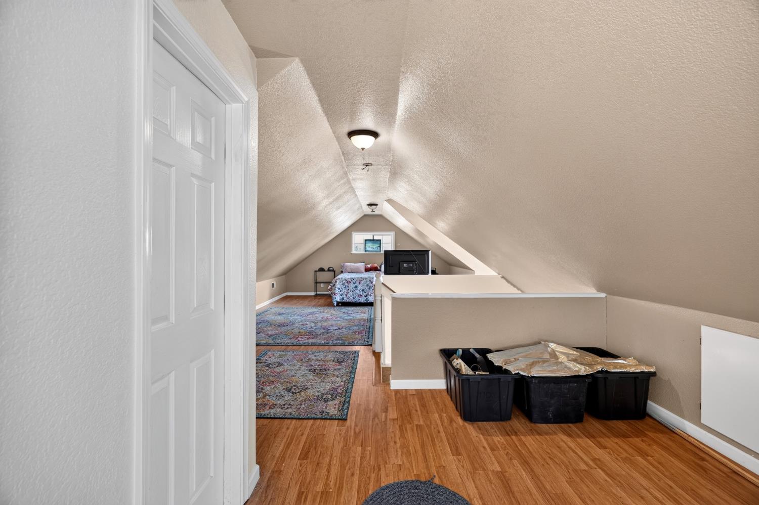 9430 Maris Lane