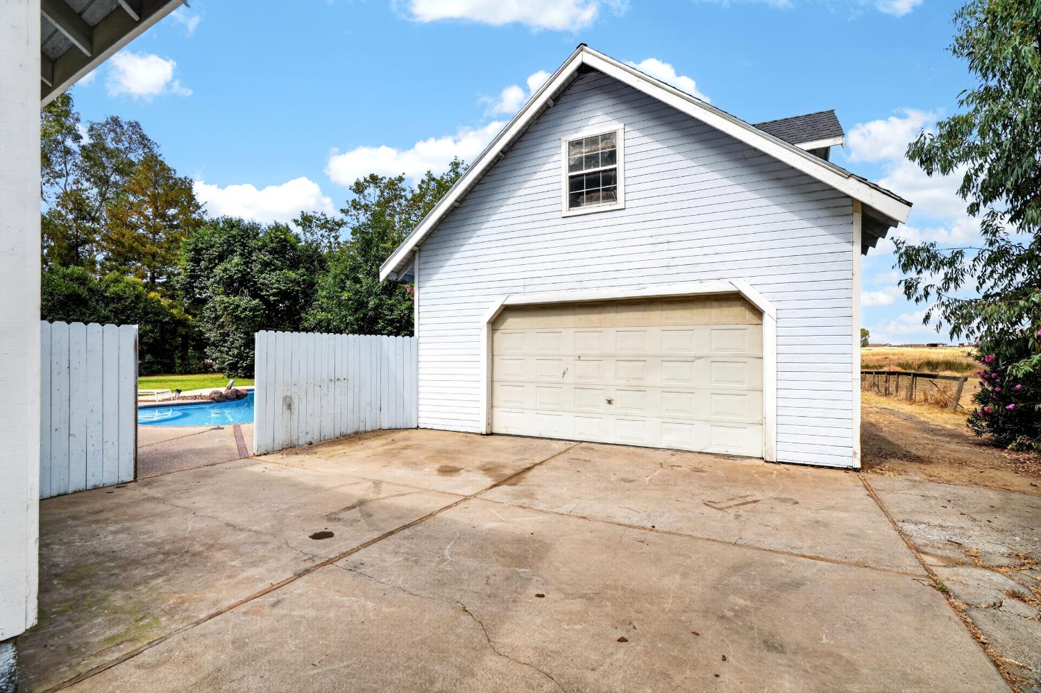 9430 Maris Lane