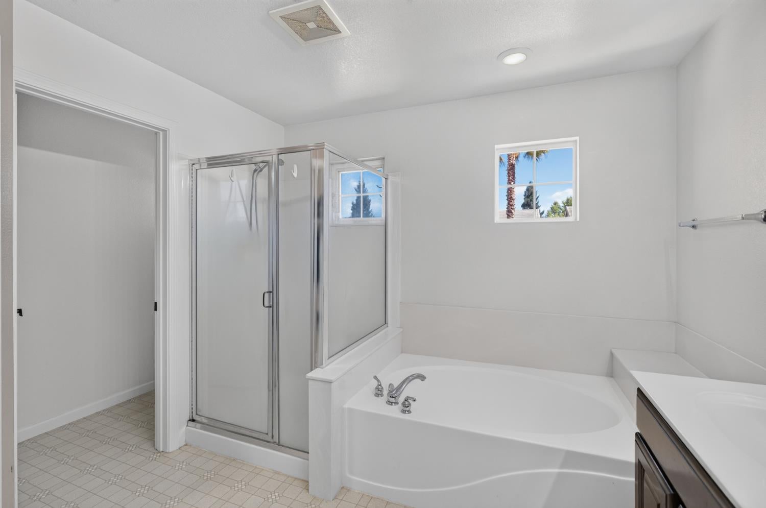 6506 Oscar Circle