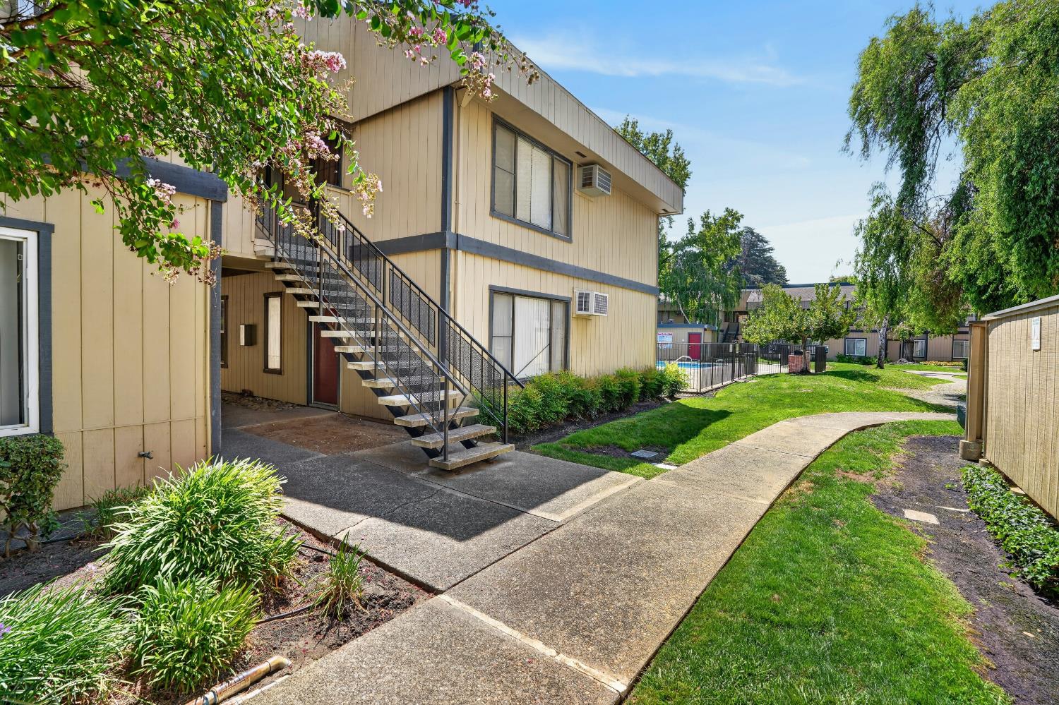 6724 Plymouth Road 95
