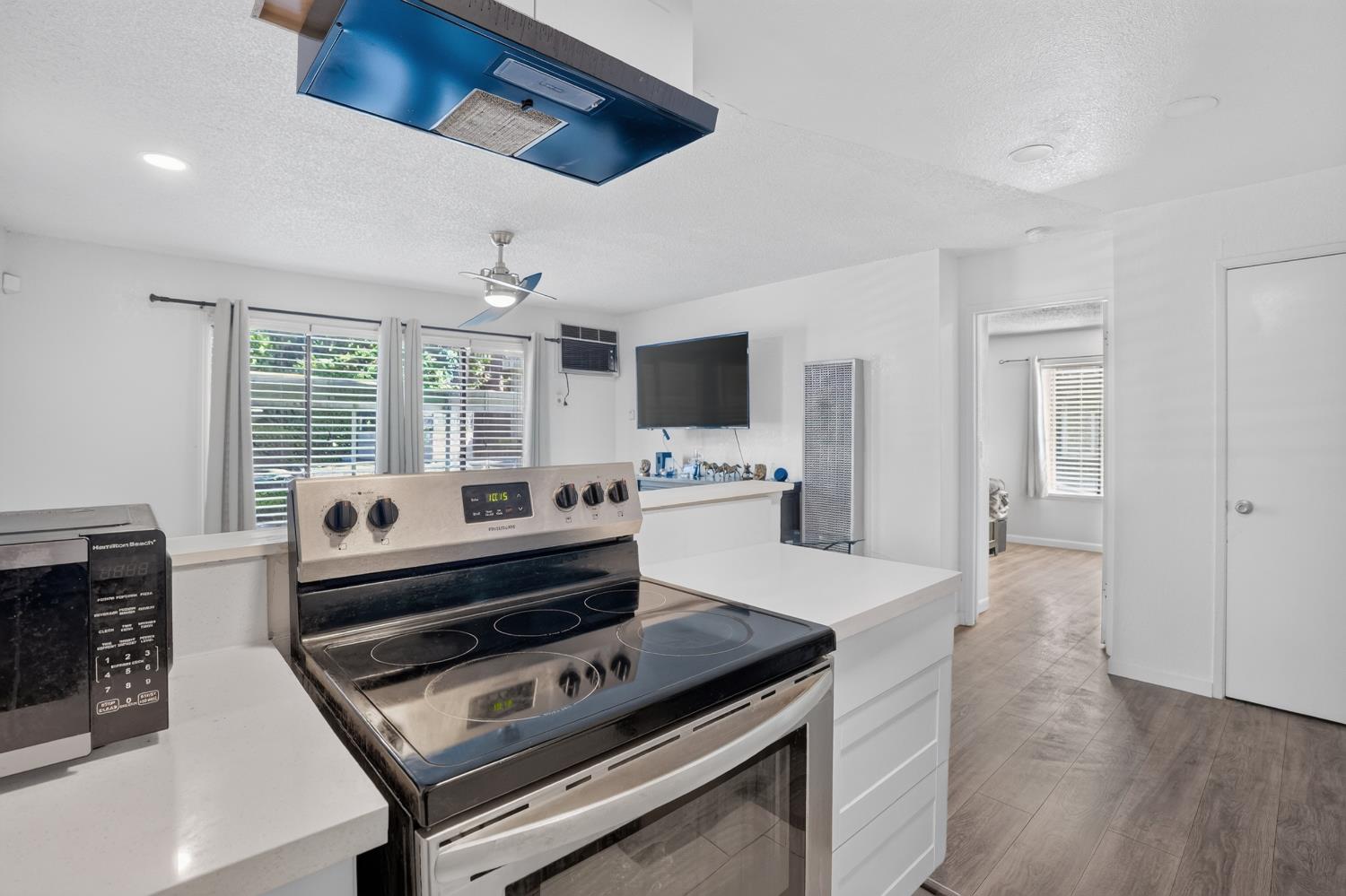 6724 Plymouth Road 87