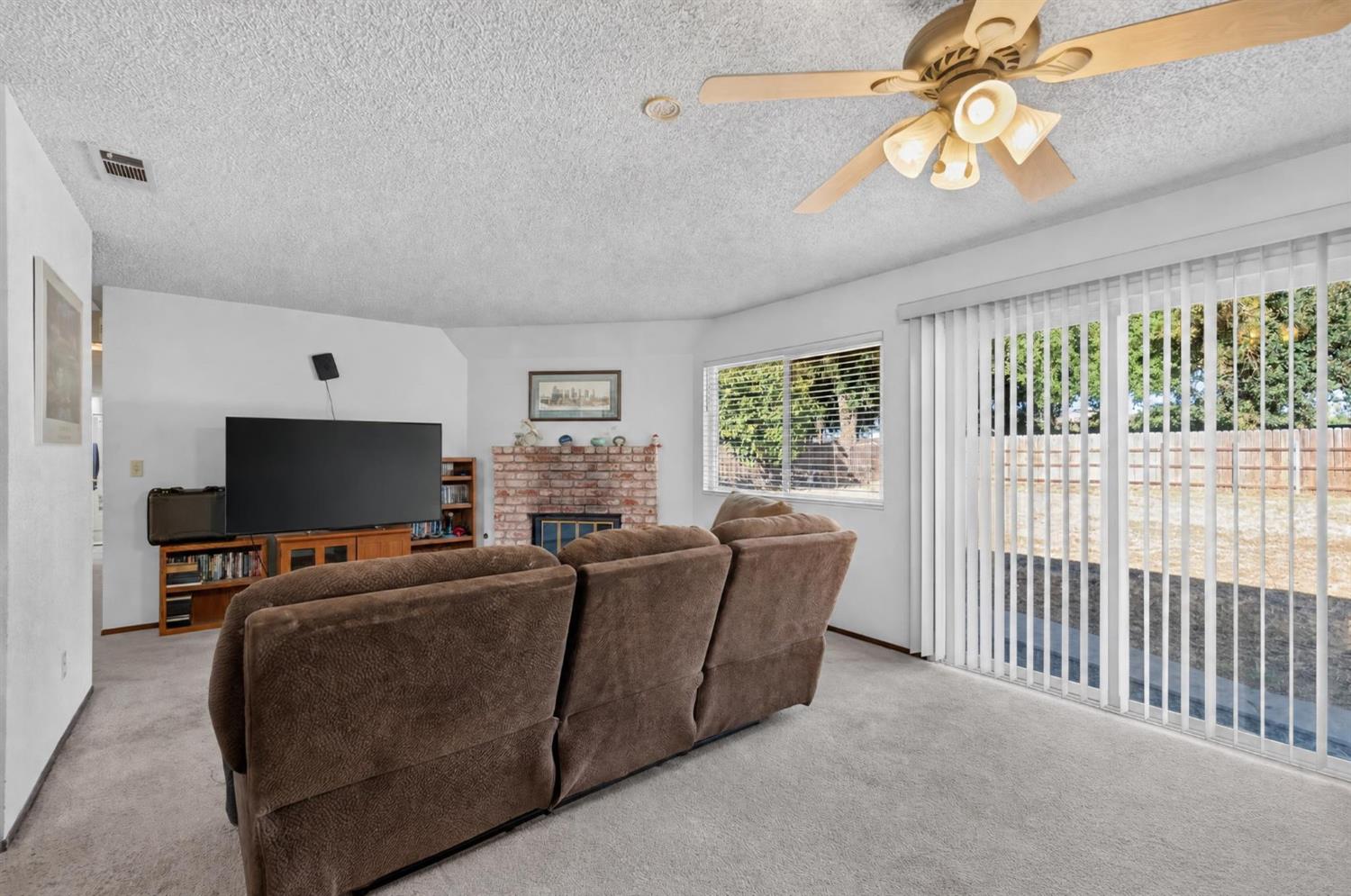 1936 Forest Lane