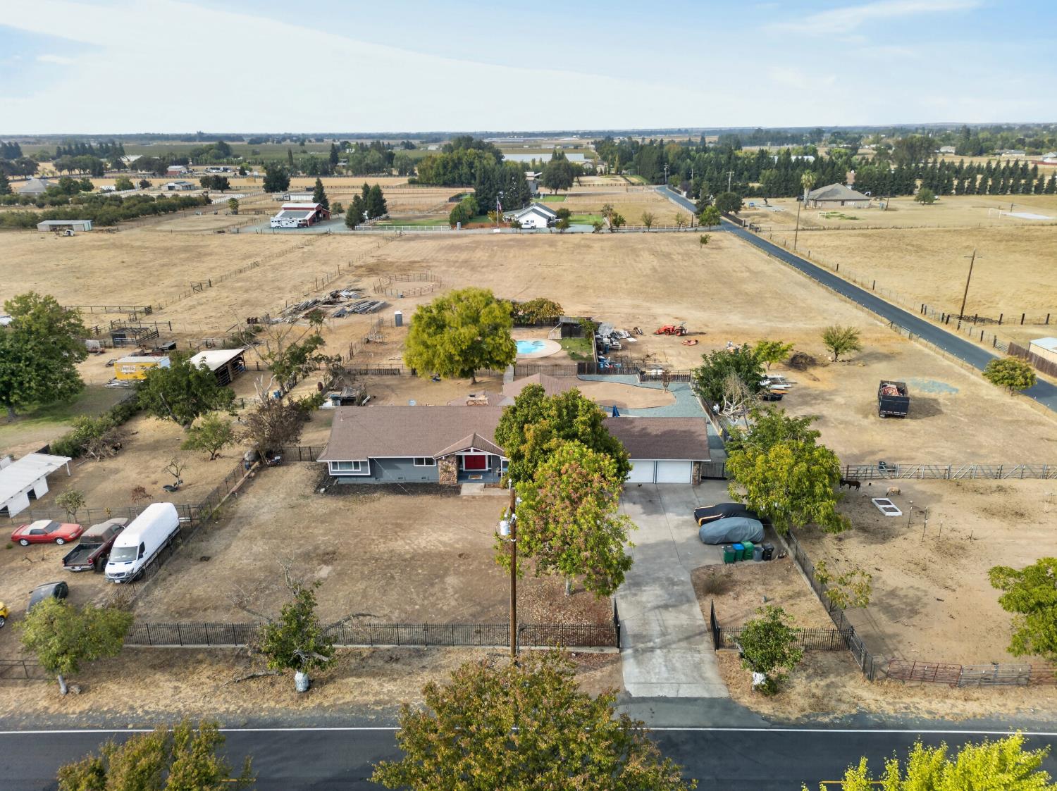 12301 E Jahant Road