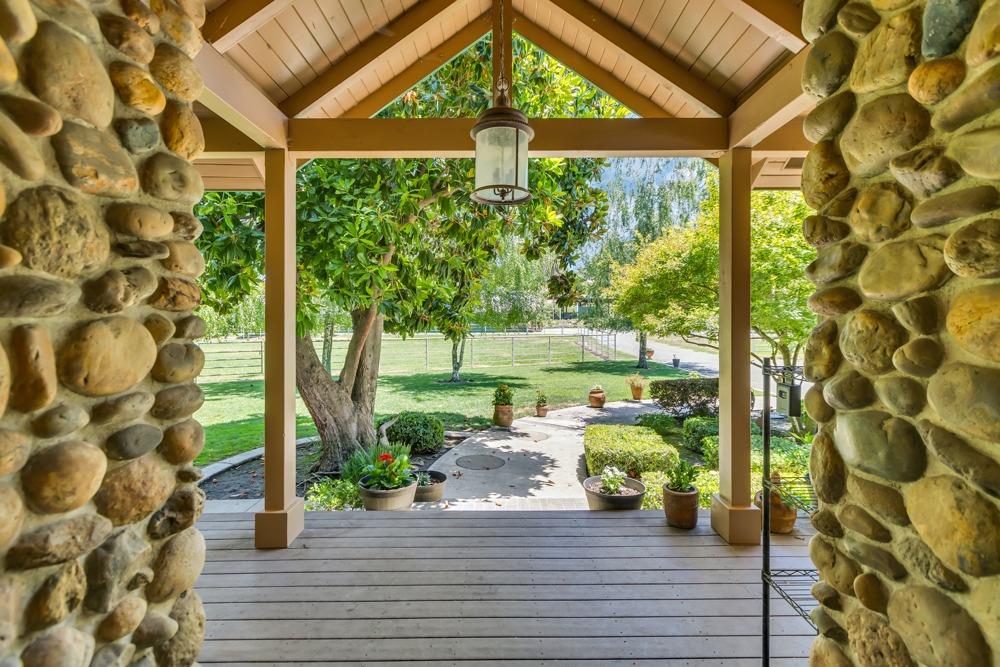 23303 E Buena Vista Road