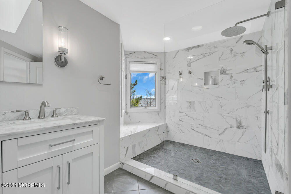 36 Grand Bay Harbor Drive