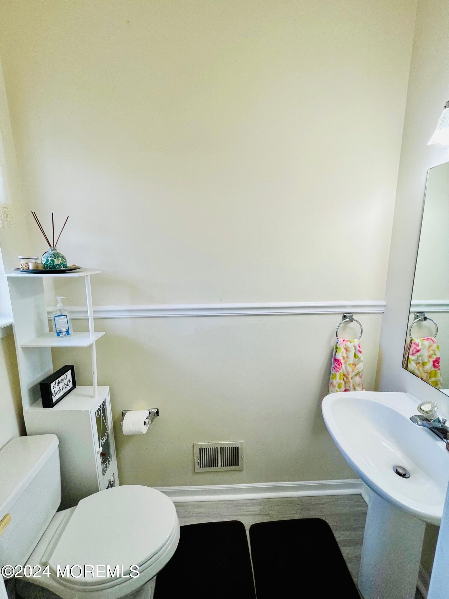 2907 Smoke House Court