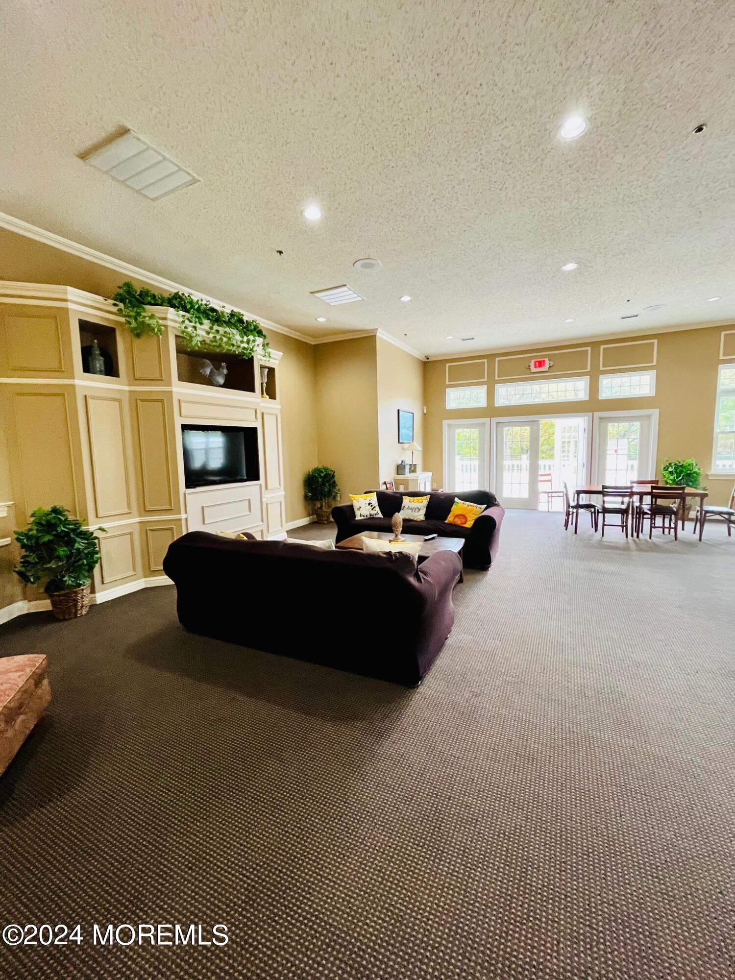 2907 Smoke House Court