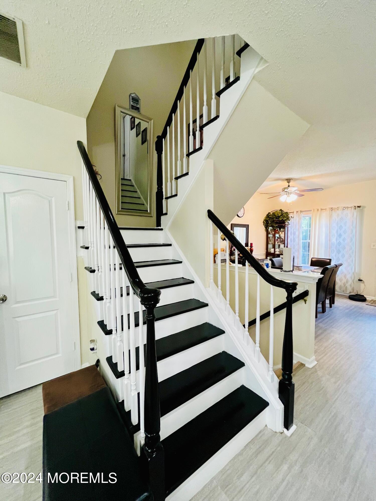 2907 Smoke House Court