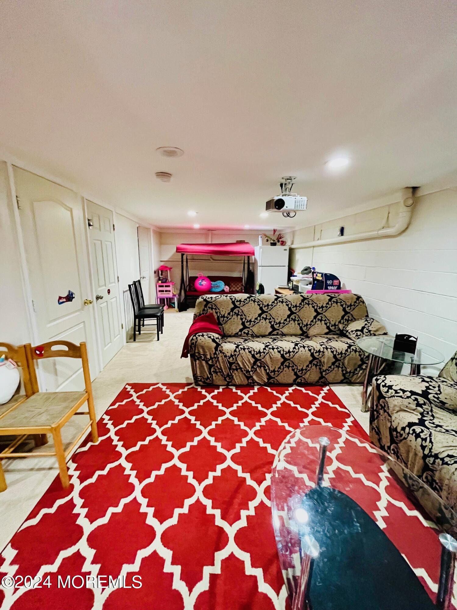 2907 Smoke House Court