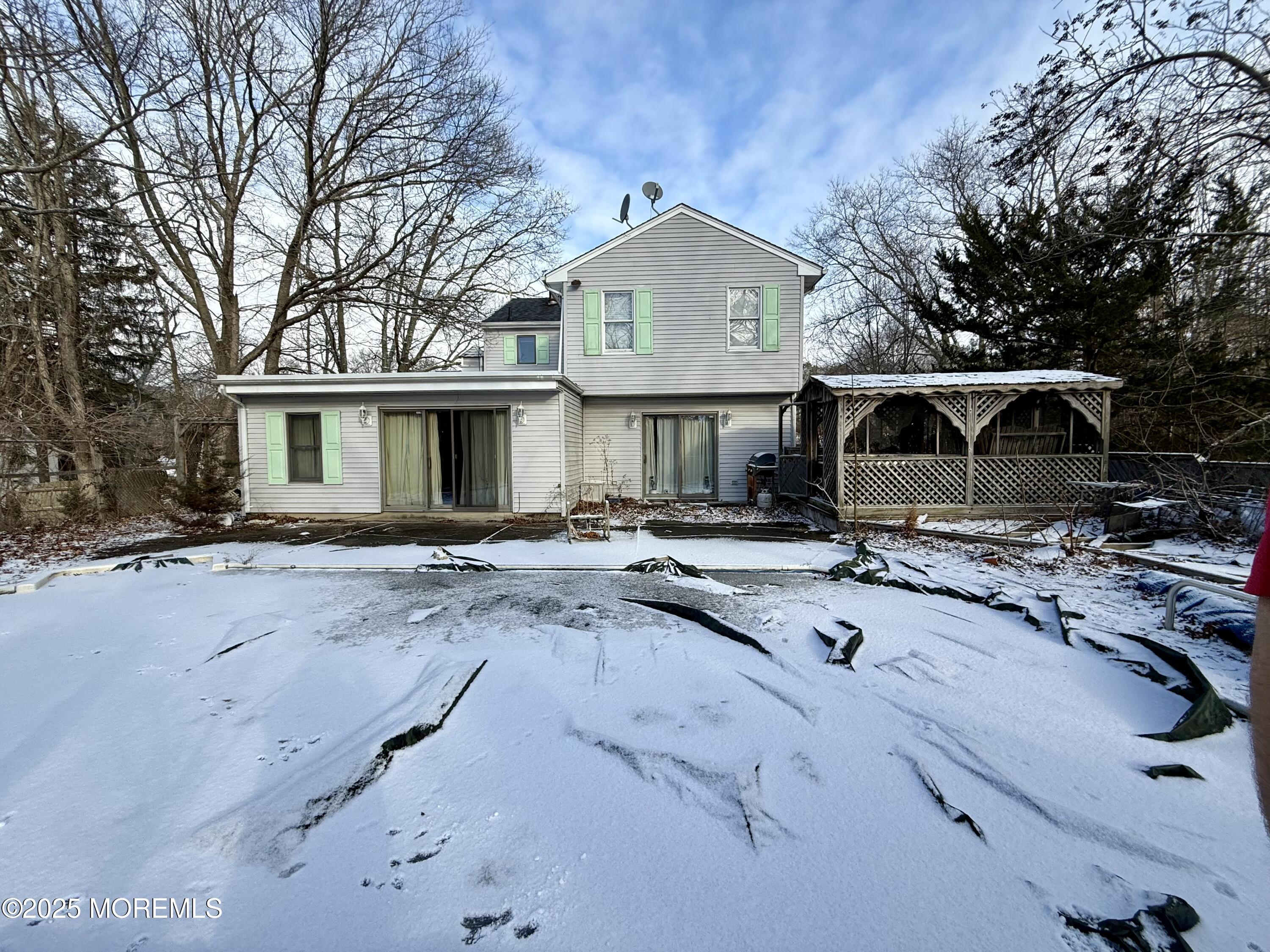 102 Highland Drive