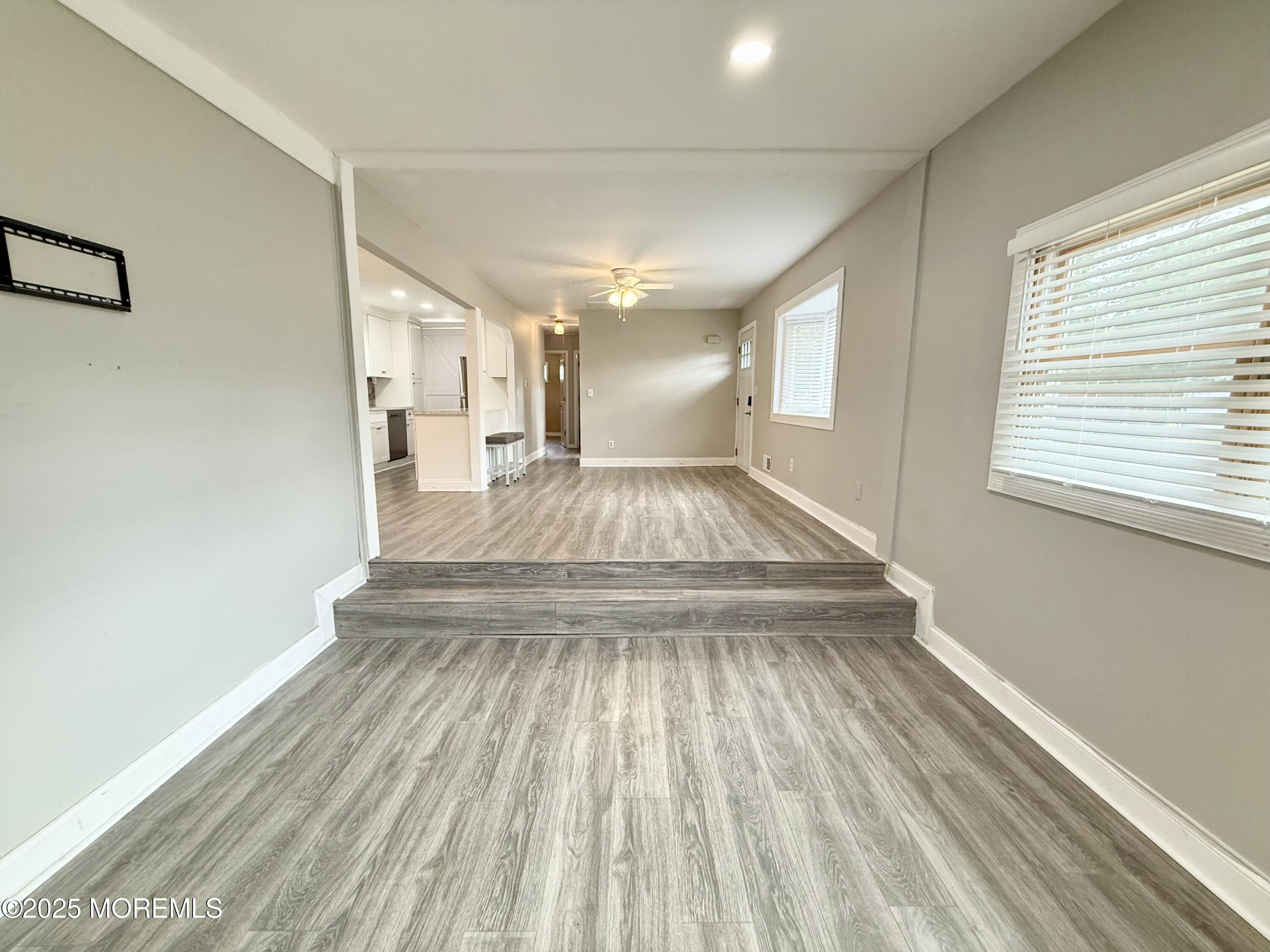33 Anchorage Boulevard