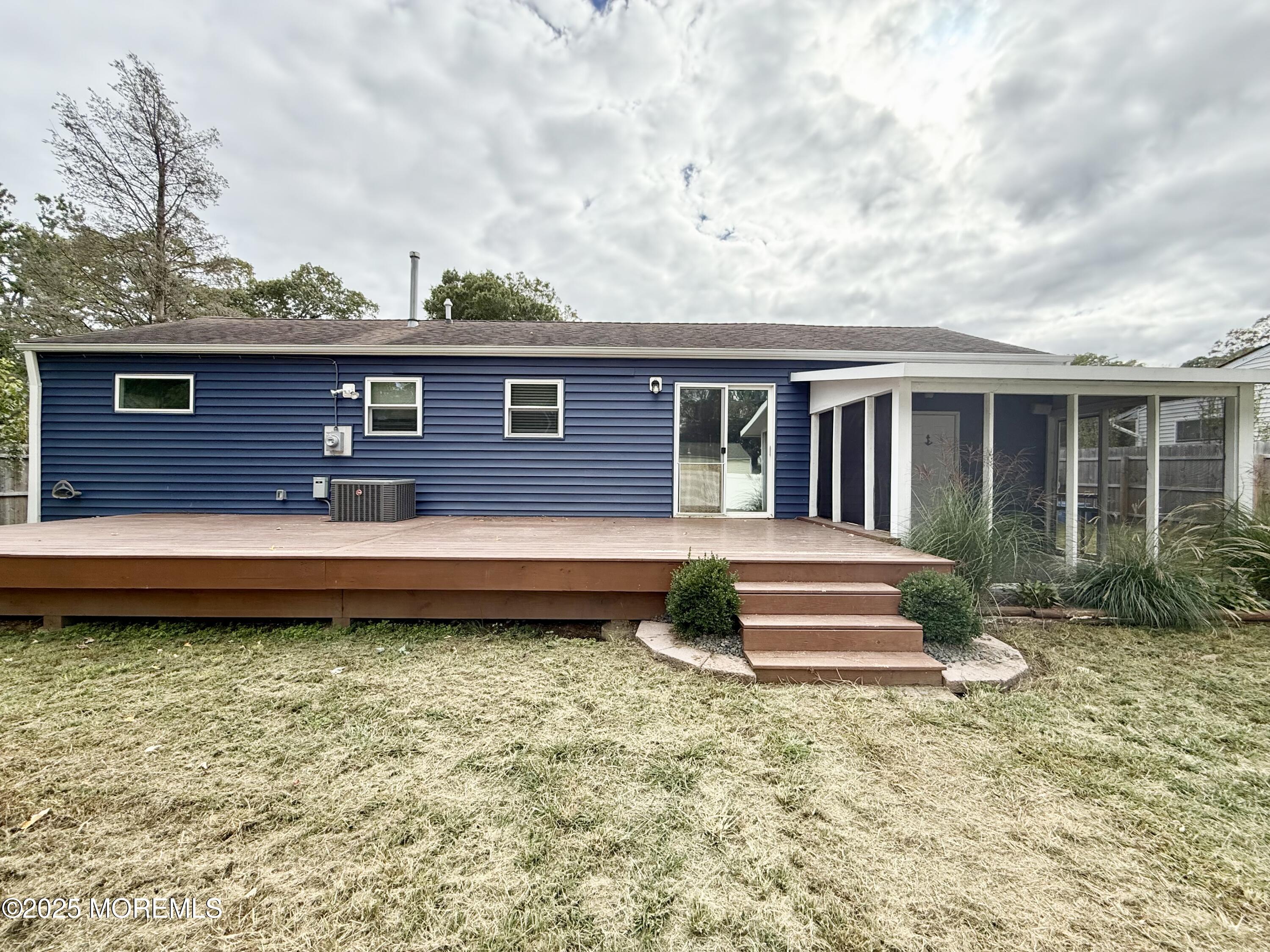 33 Anchorage Boulevard