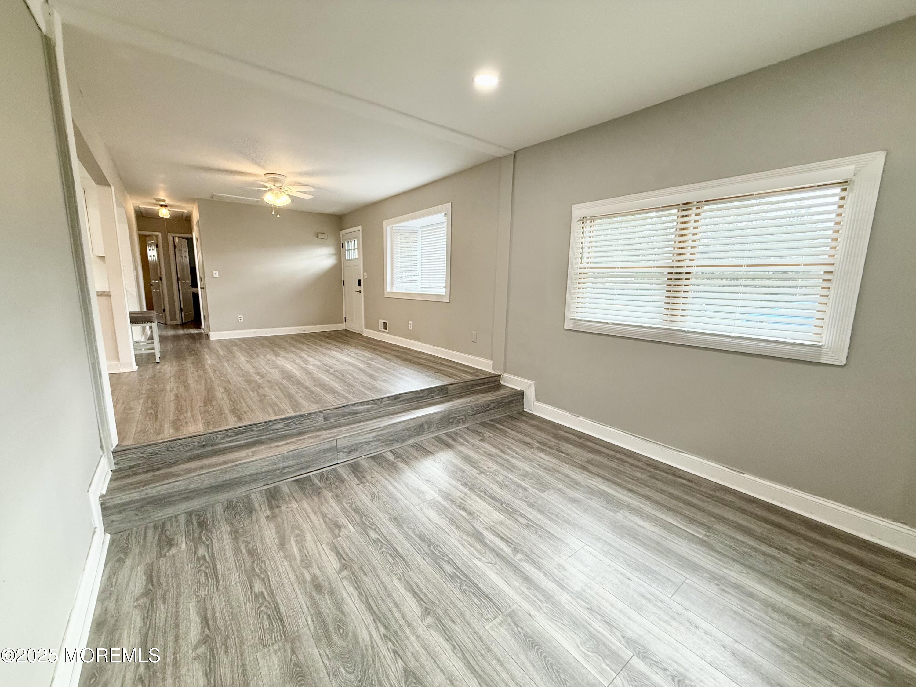 33 Anchorage Boulevard