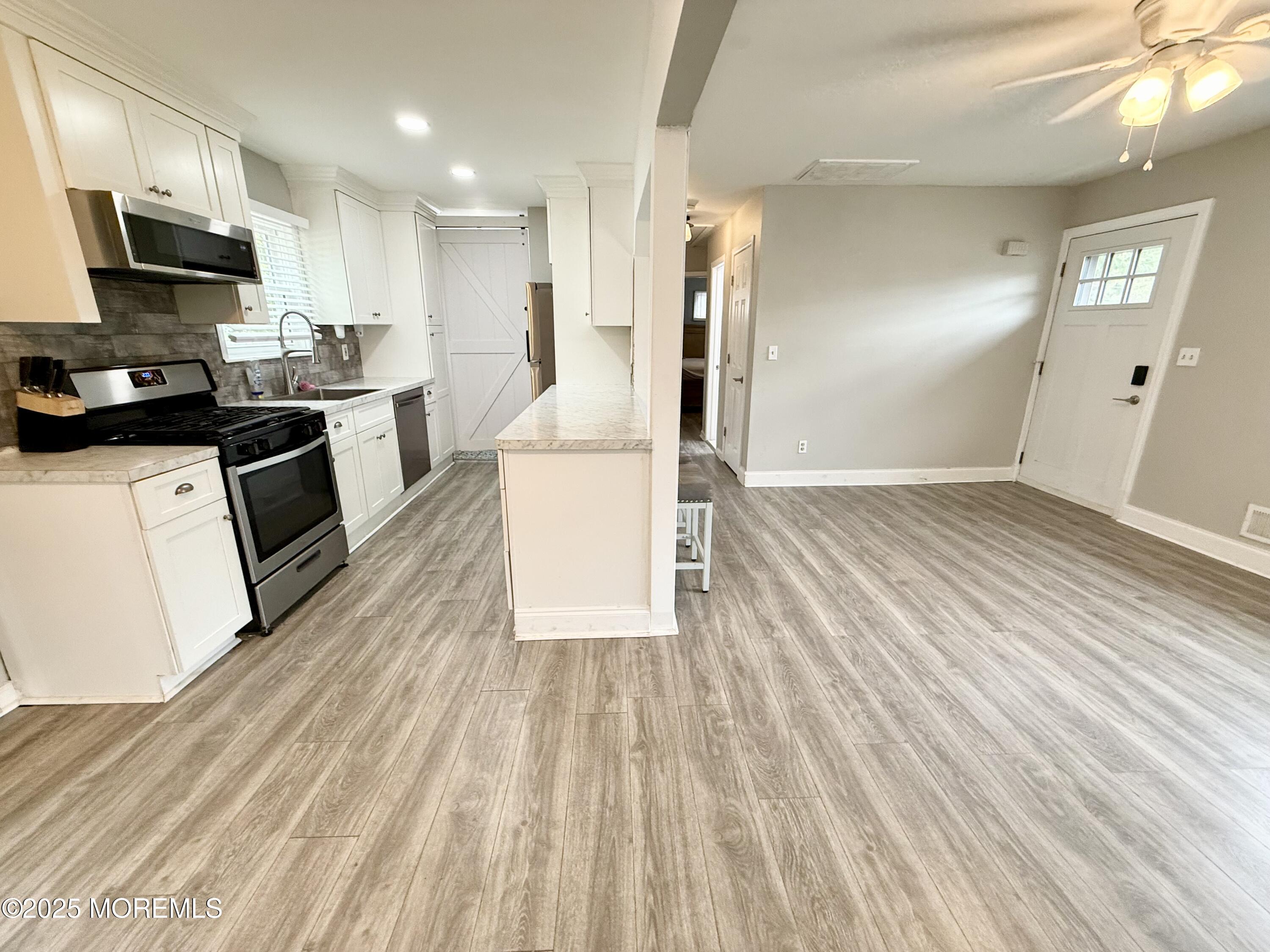 33 Anchorage Boulevard