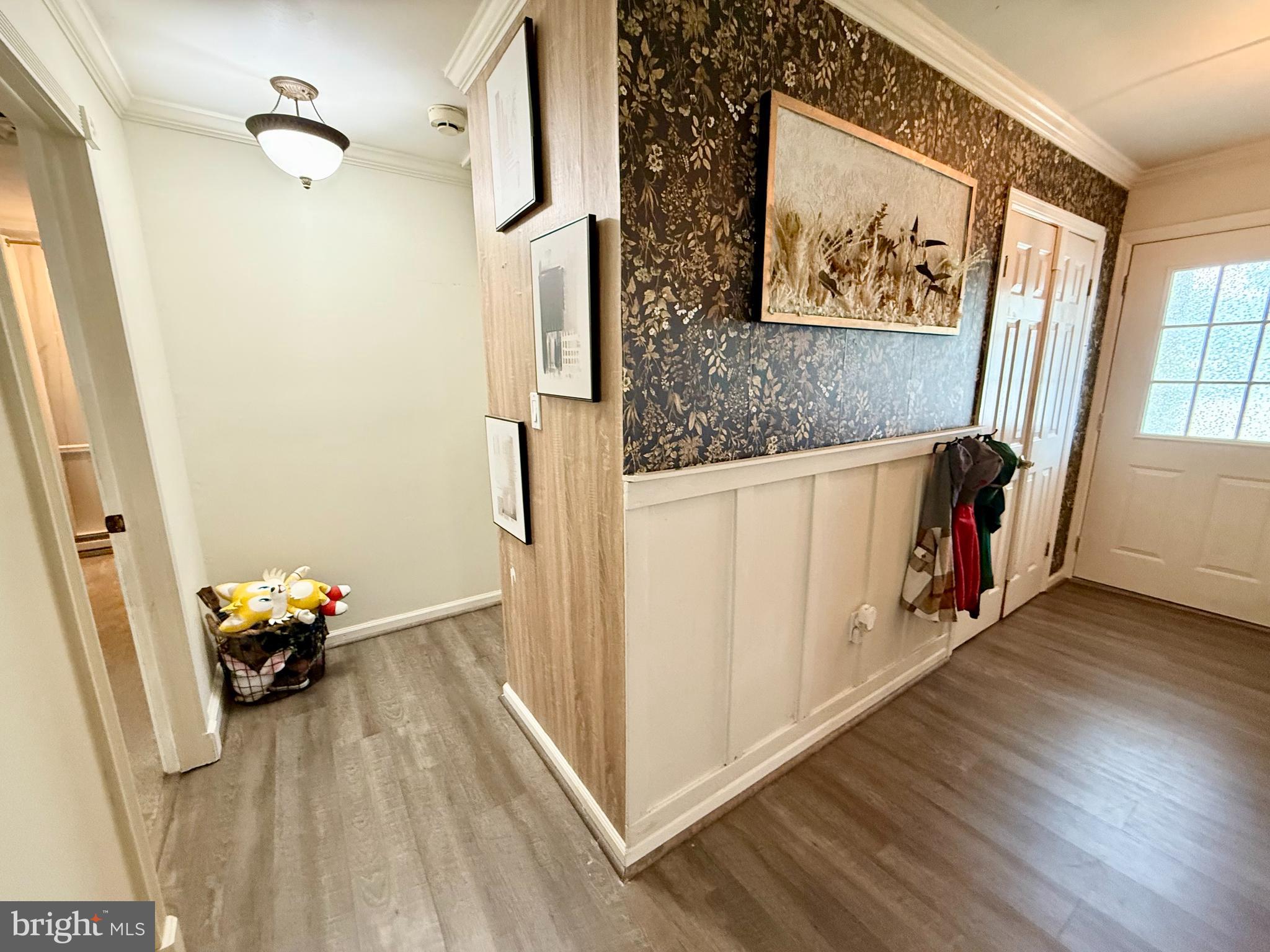 2 GULL COURT