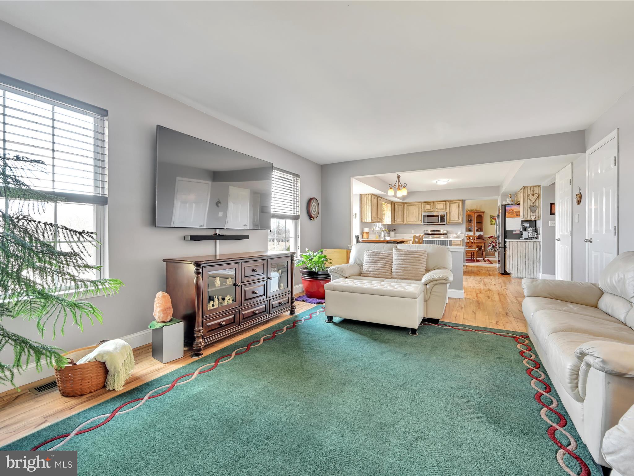 318 Buckhead Ln