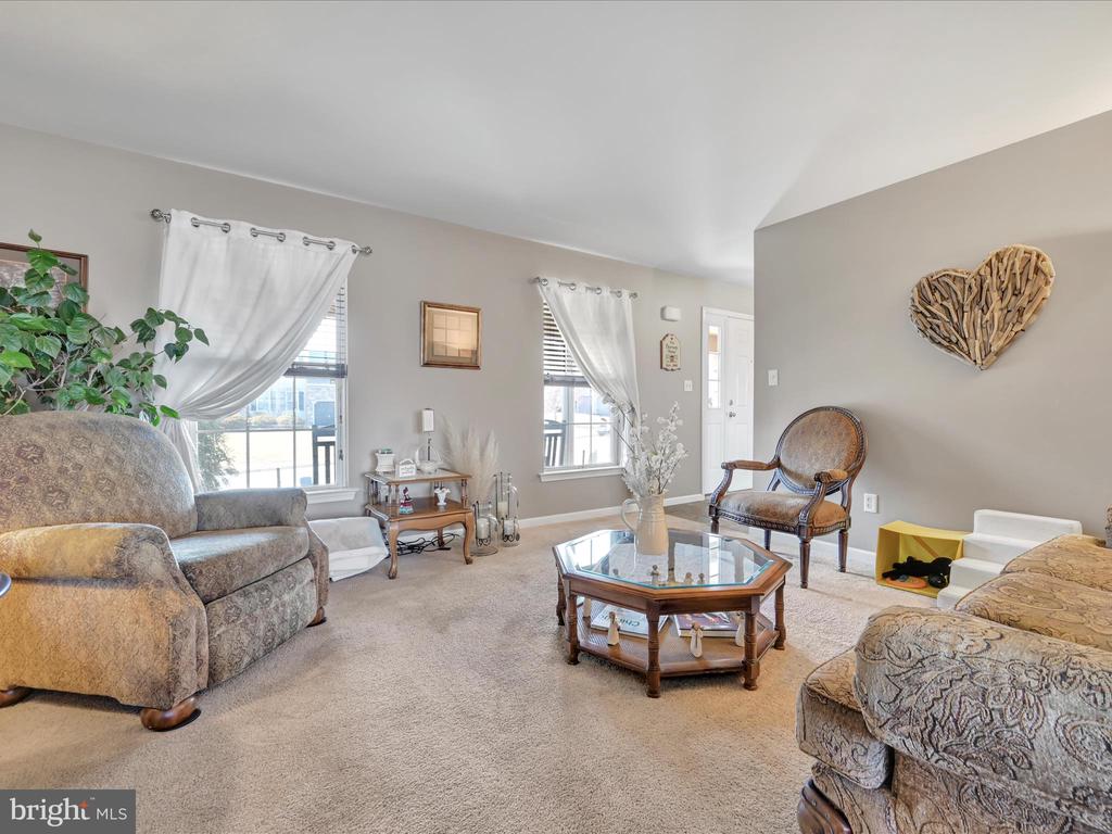 318 Buckhead Ln