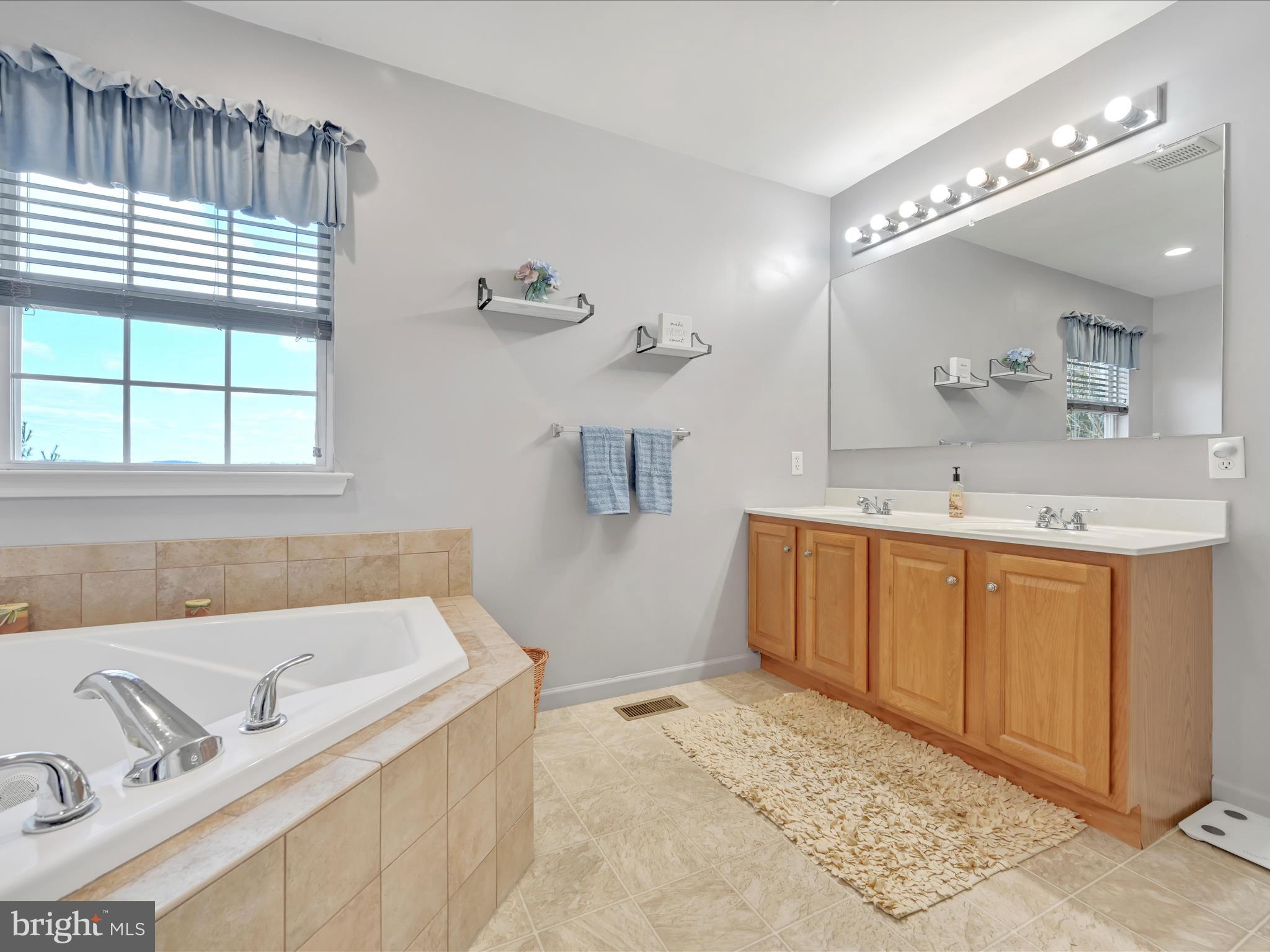 318 Buckhead Ln