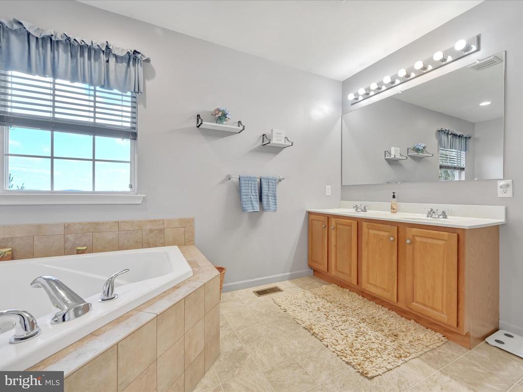 318 Buckhead Ln