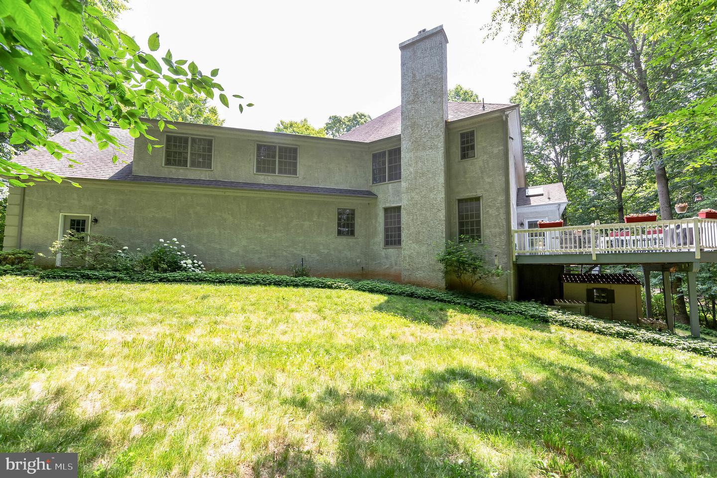 1443 CAROLINA PLACE