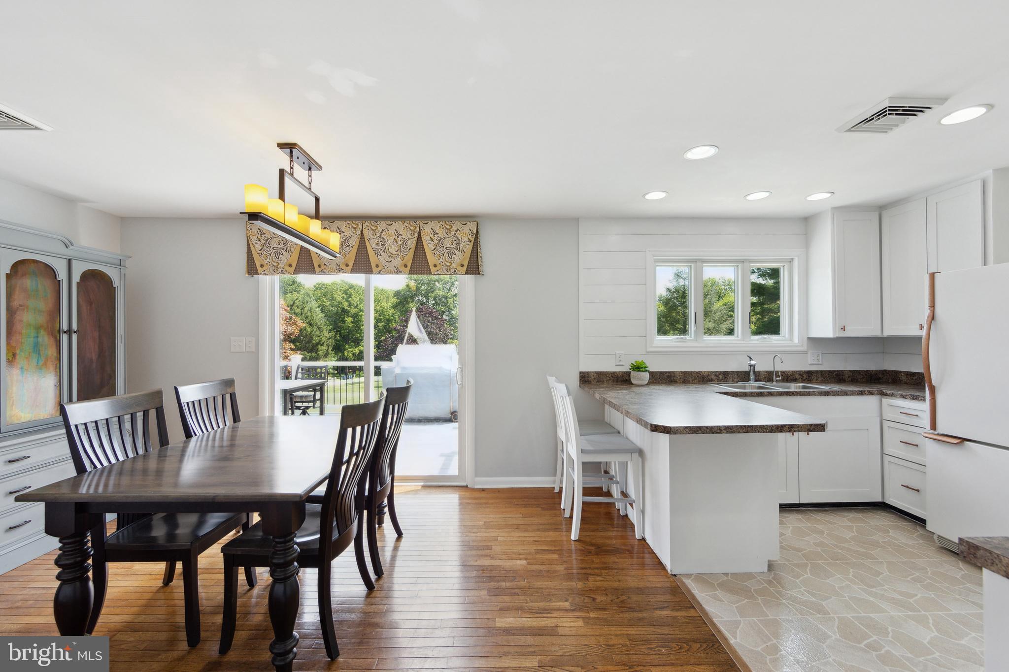 401 ZYNN ROAD