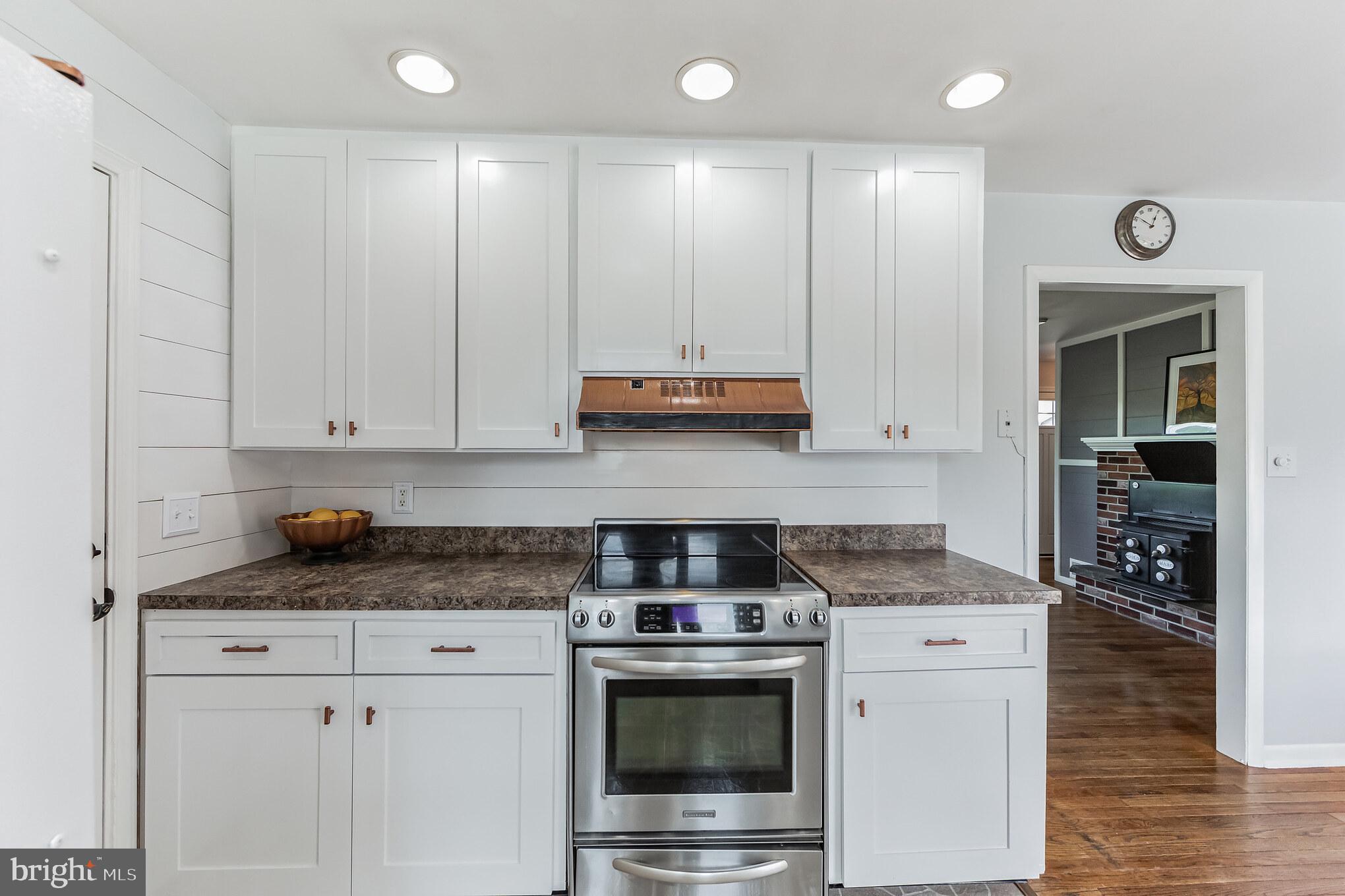 401 ZYNN ROAD