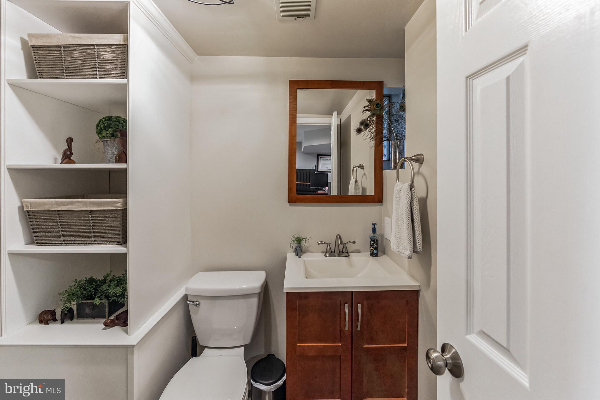 1305 Spellman DRIVE