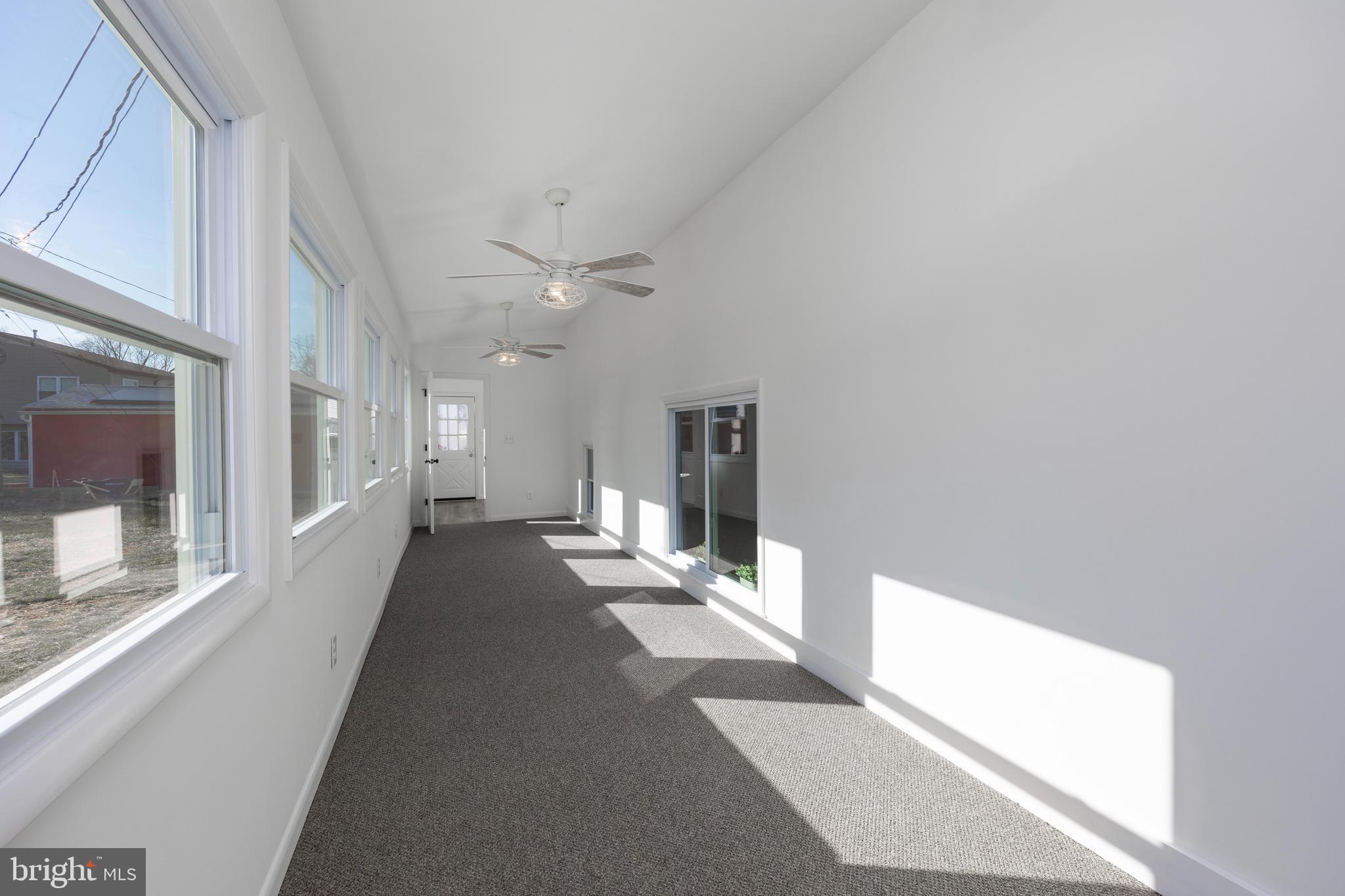 172 Lake Dr