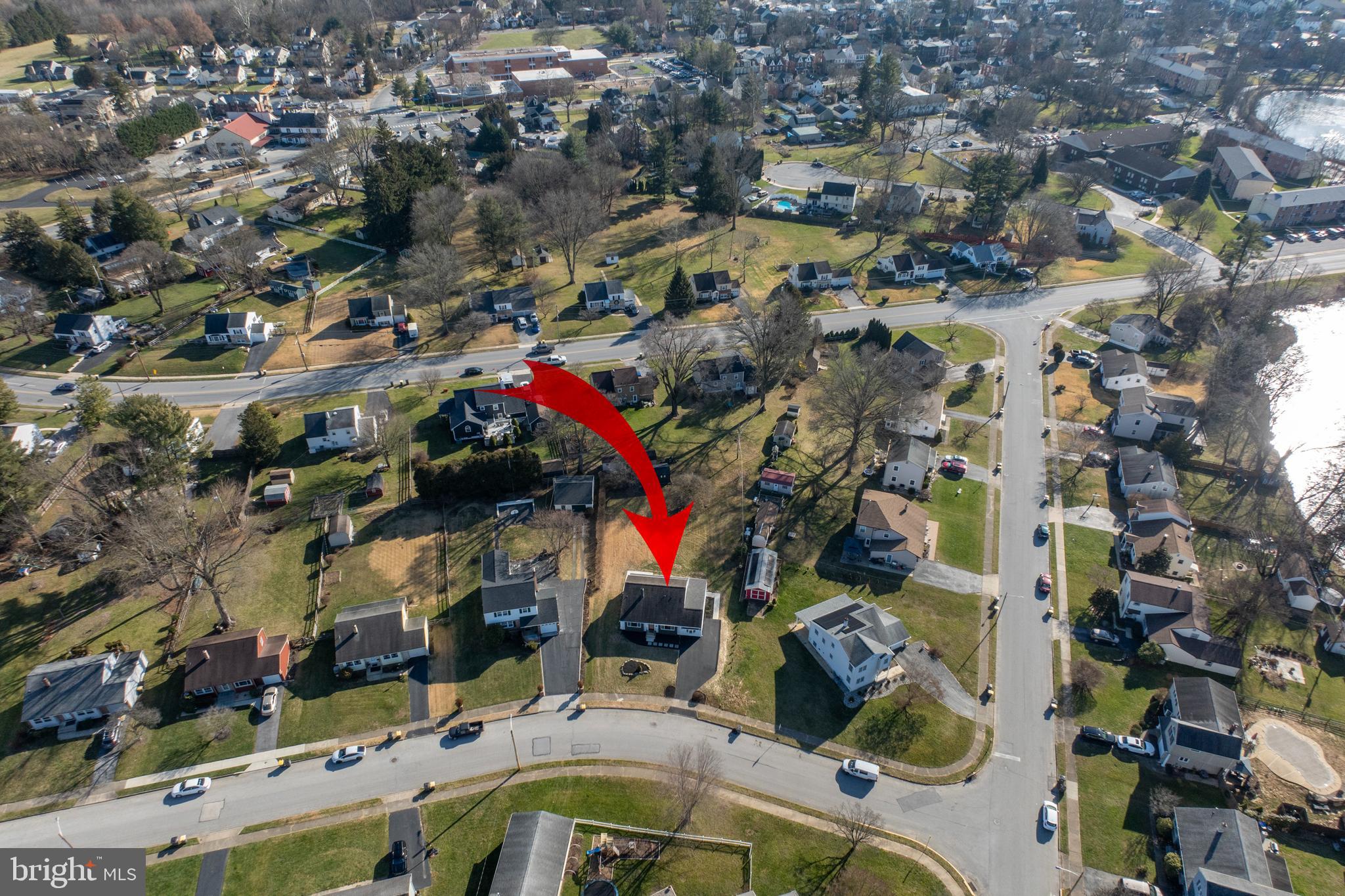 172 Lake Dr
