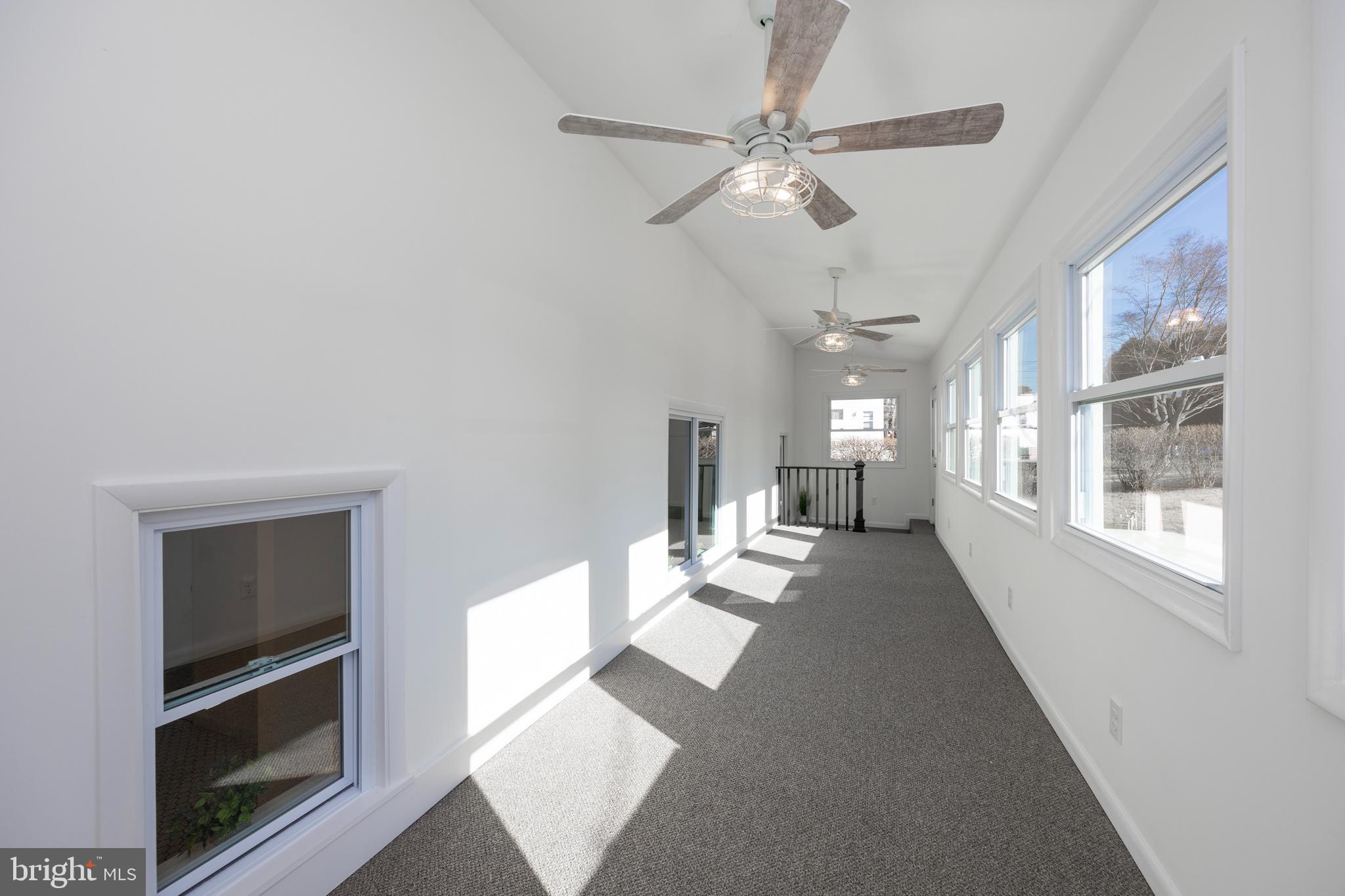 172 Lake Dr