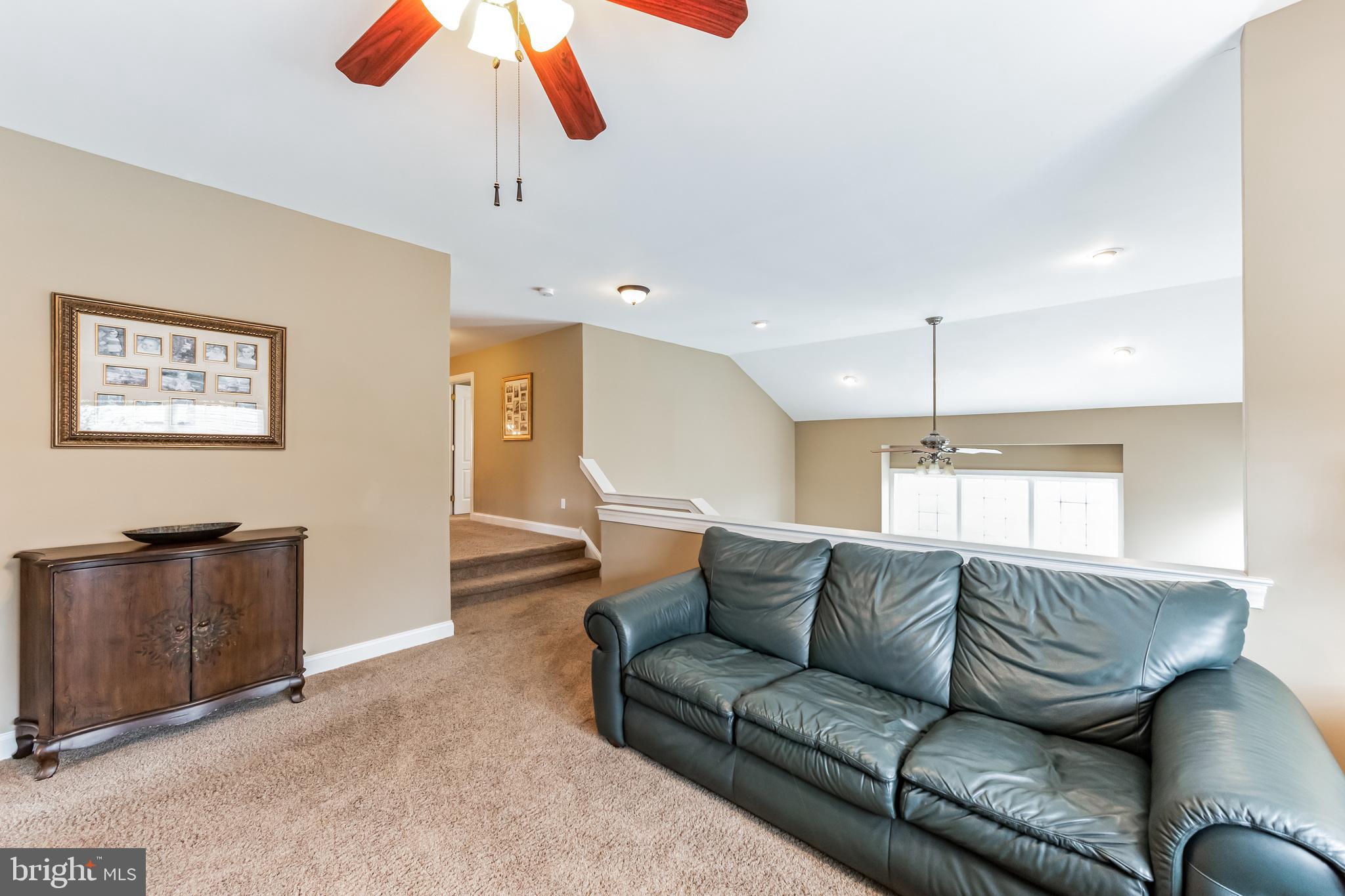 1342 Treeline Dr