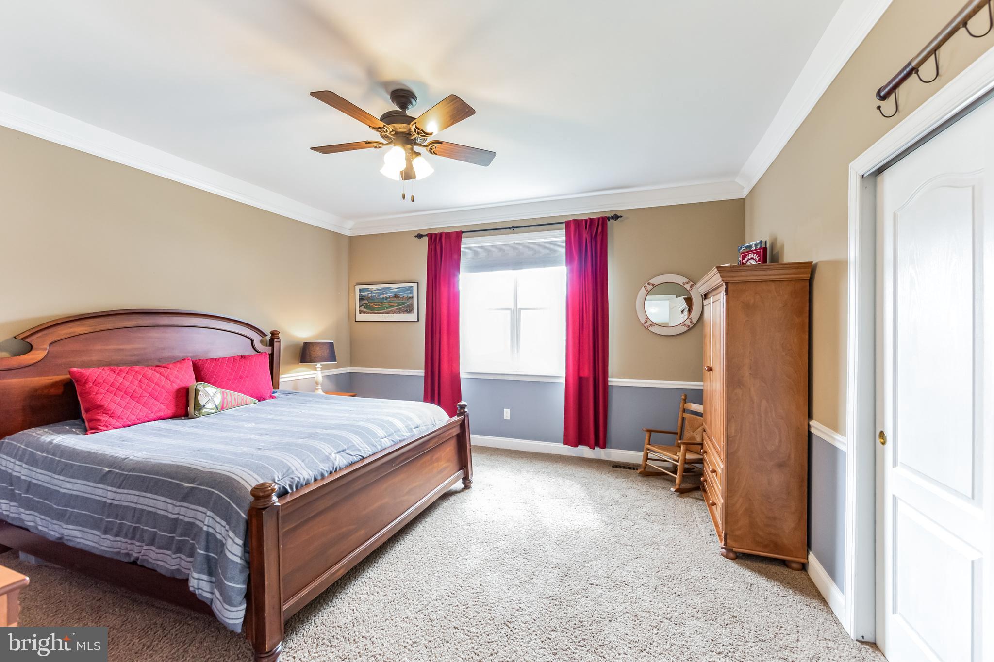 1342 Treeline Dr