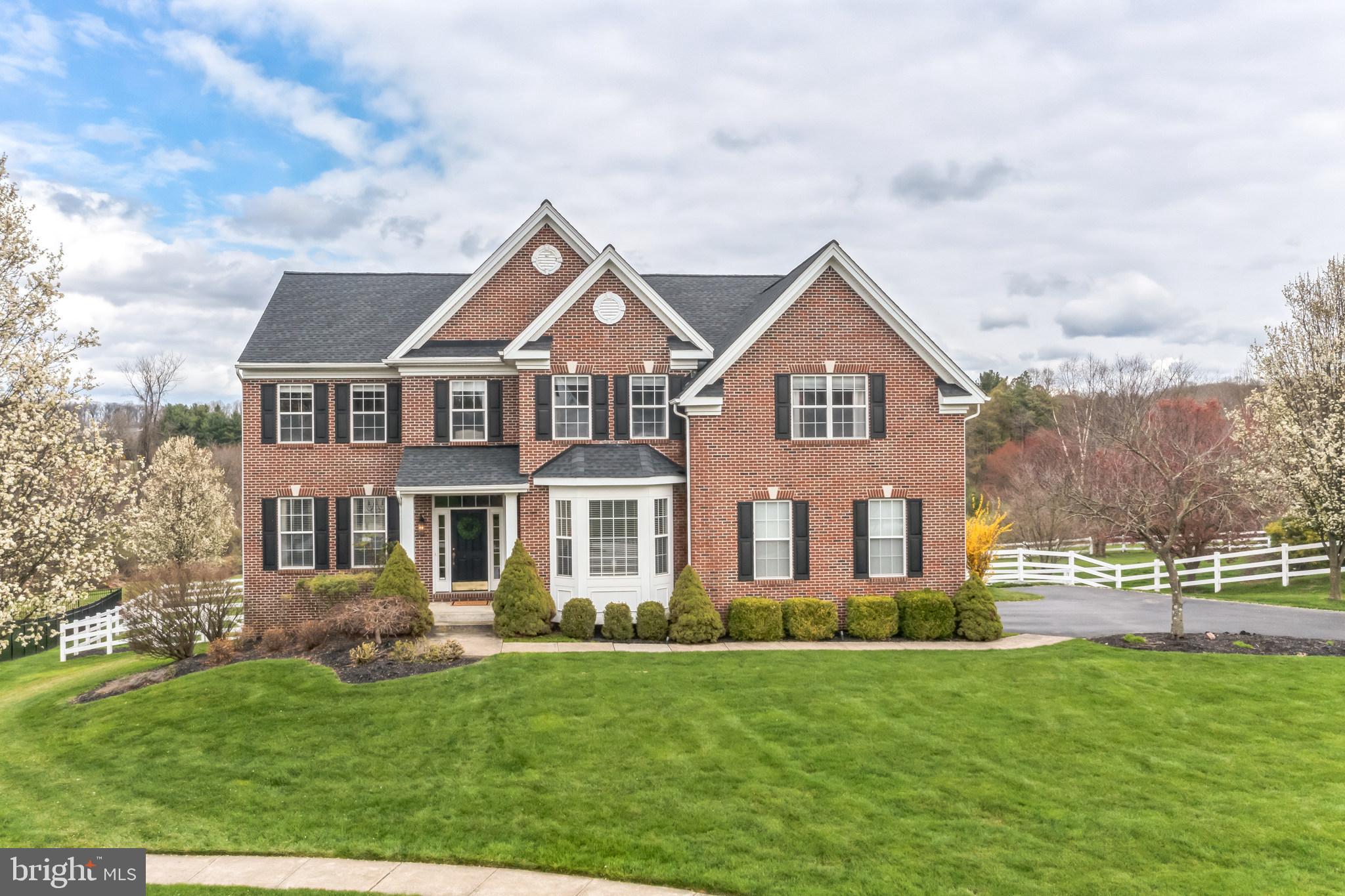 1342 Treeline Dr