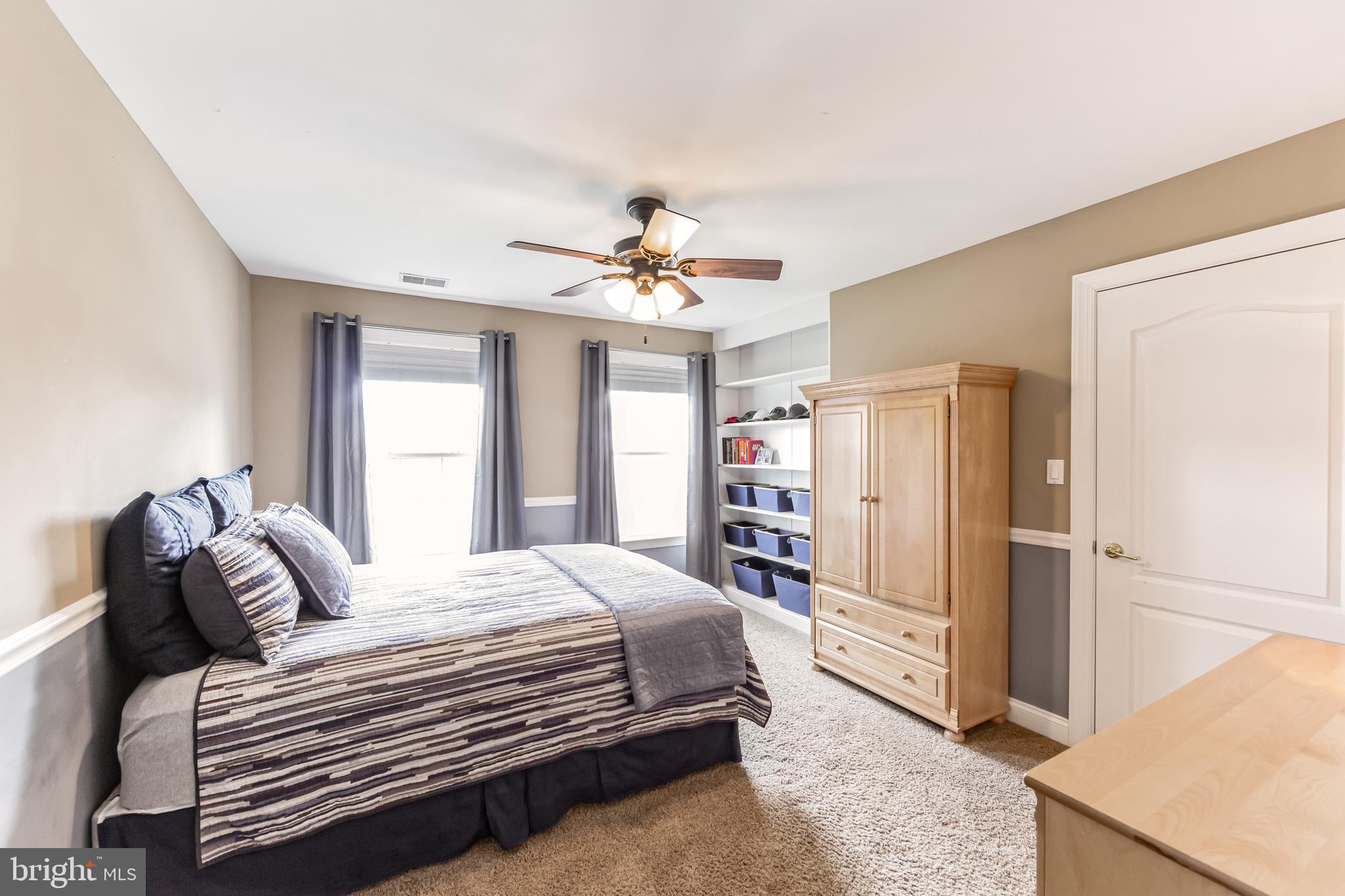 1342 Treeline Dr