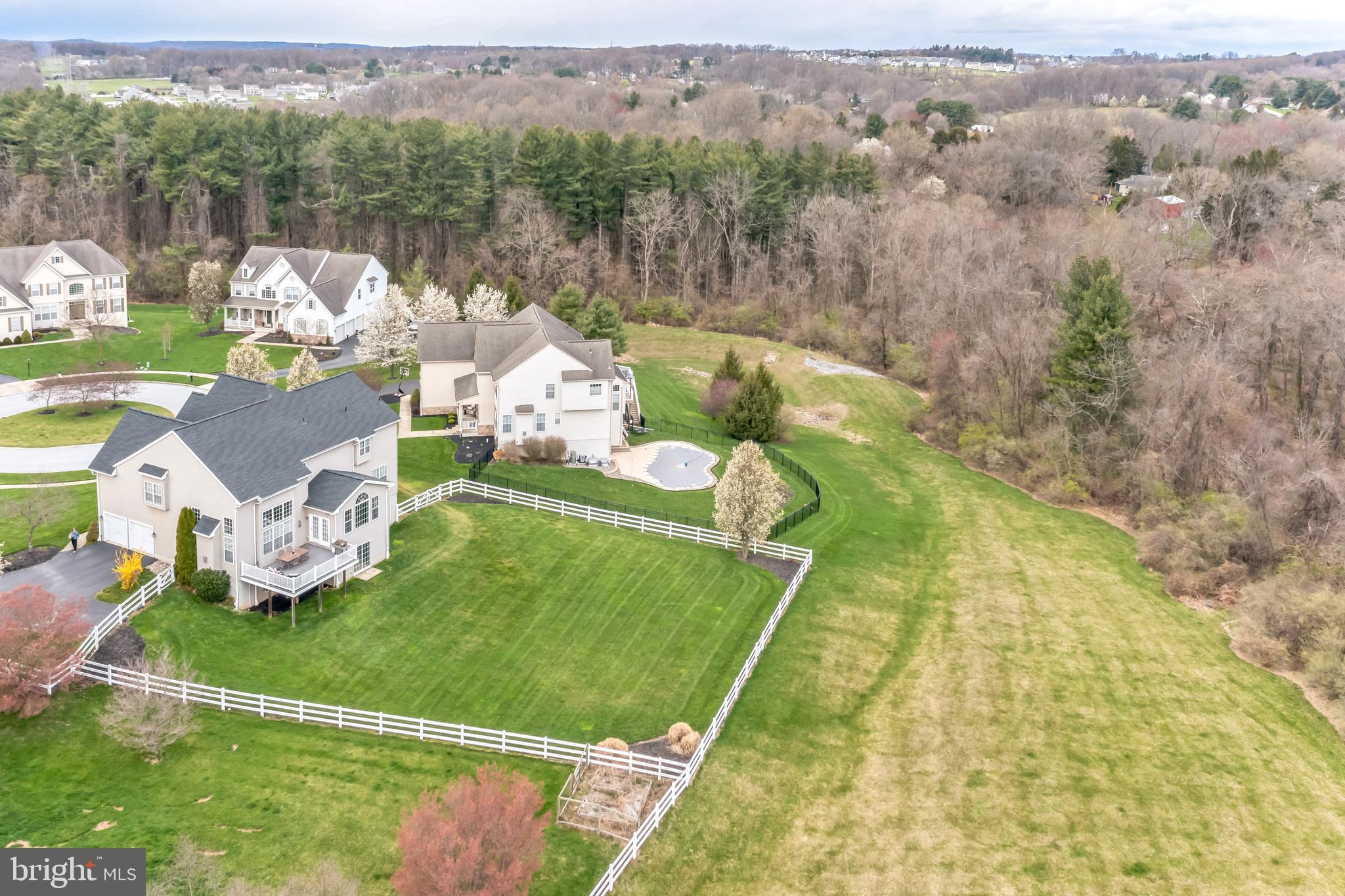1342 Treeline Dr