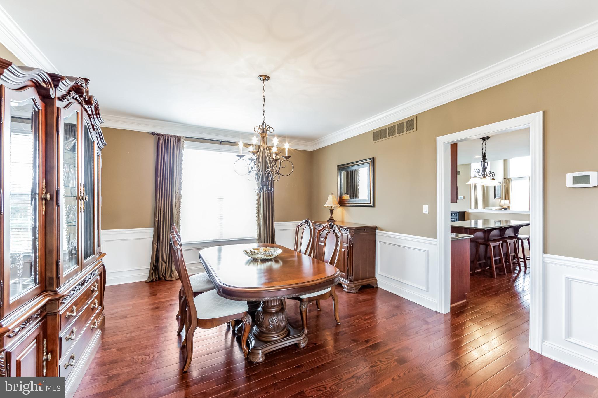 1342 Treeline Dr