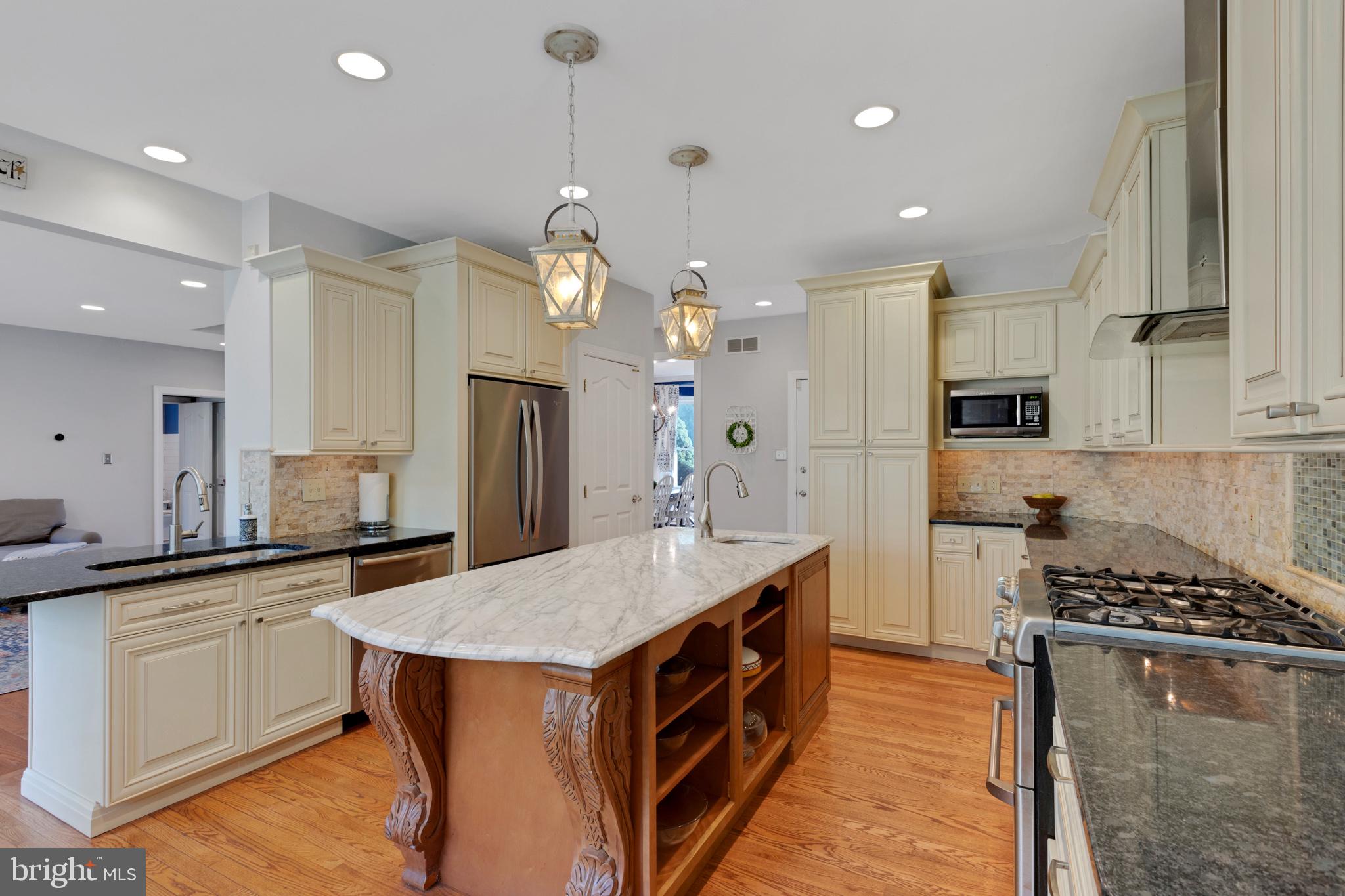 3 Morninglight Rd