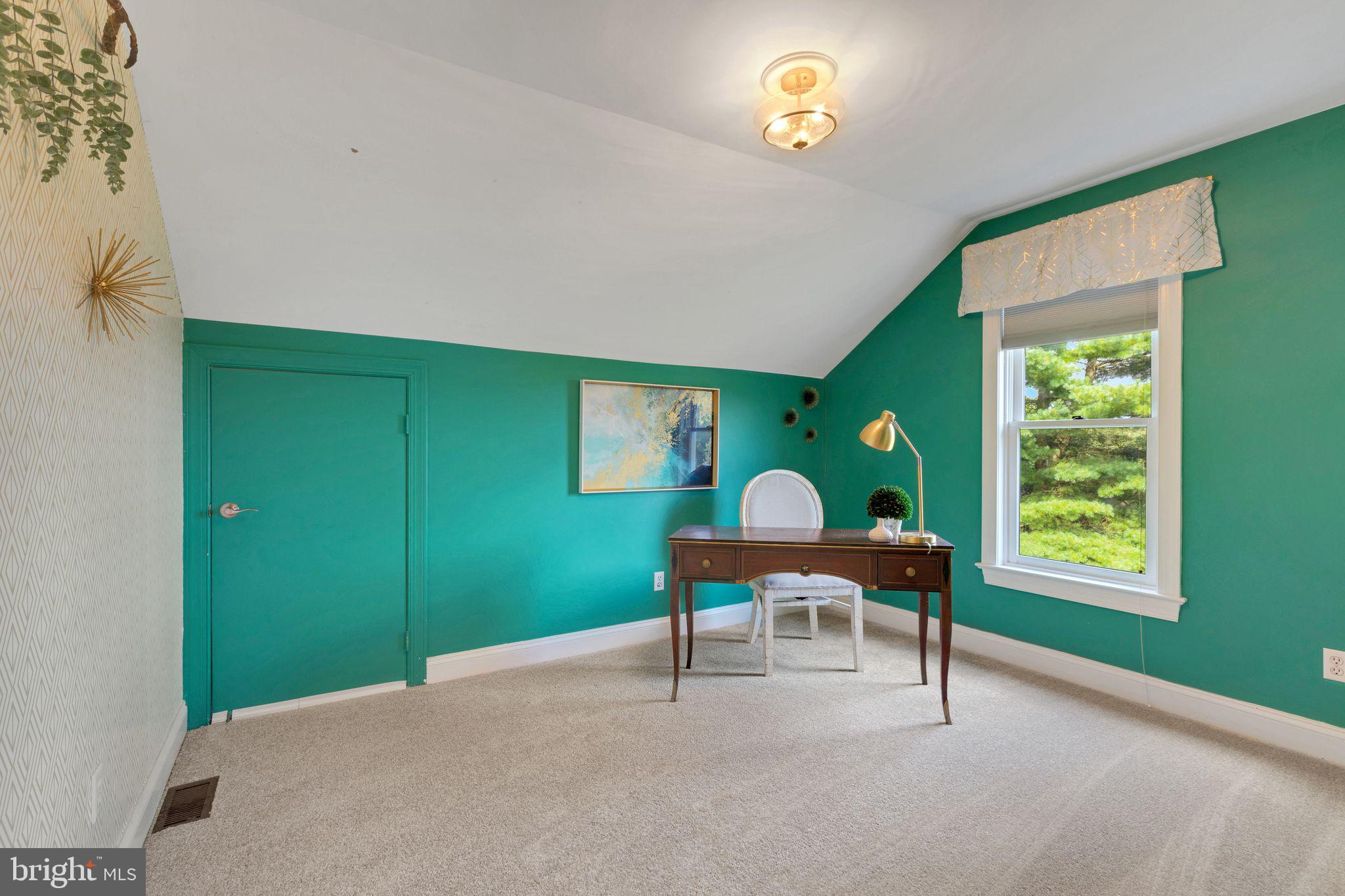 3 Morninglight Rd