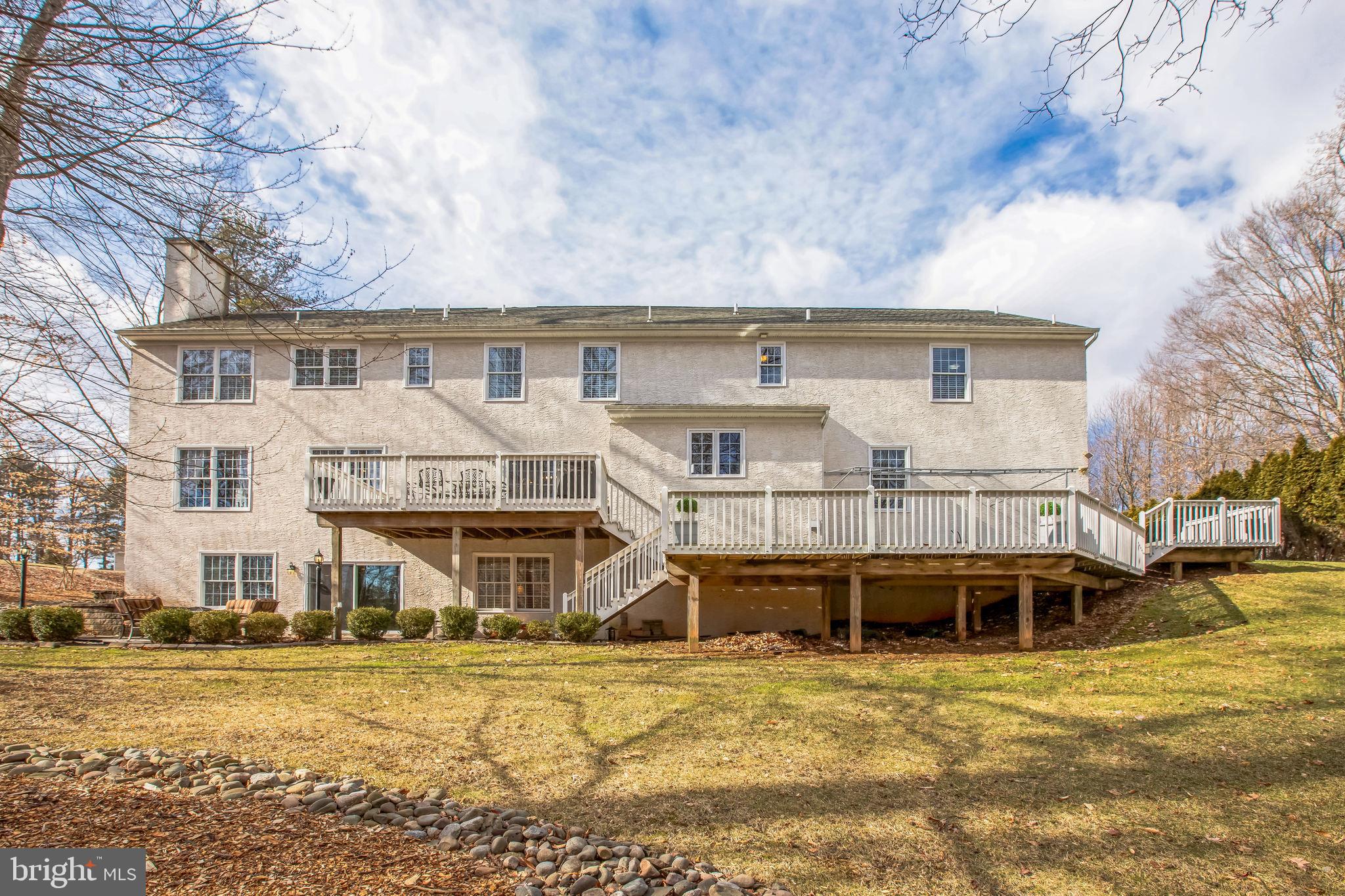 1419 Carolina Pl