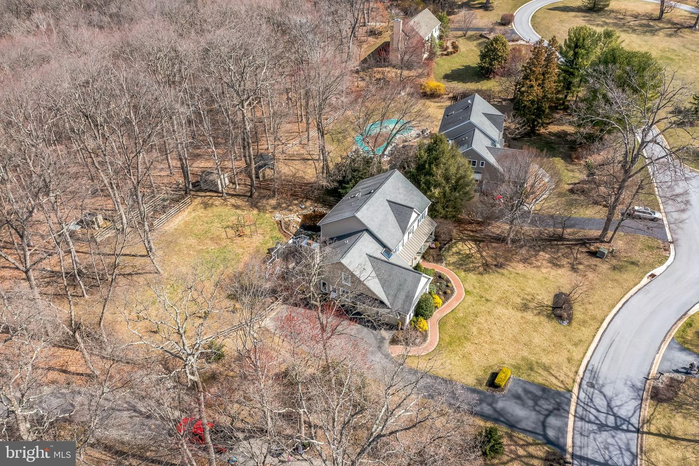 1412 Hampton Dr