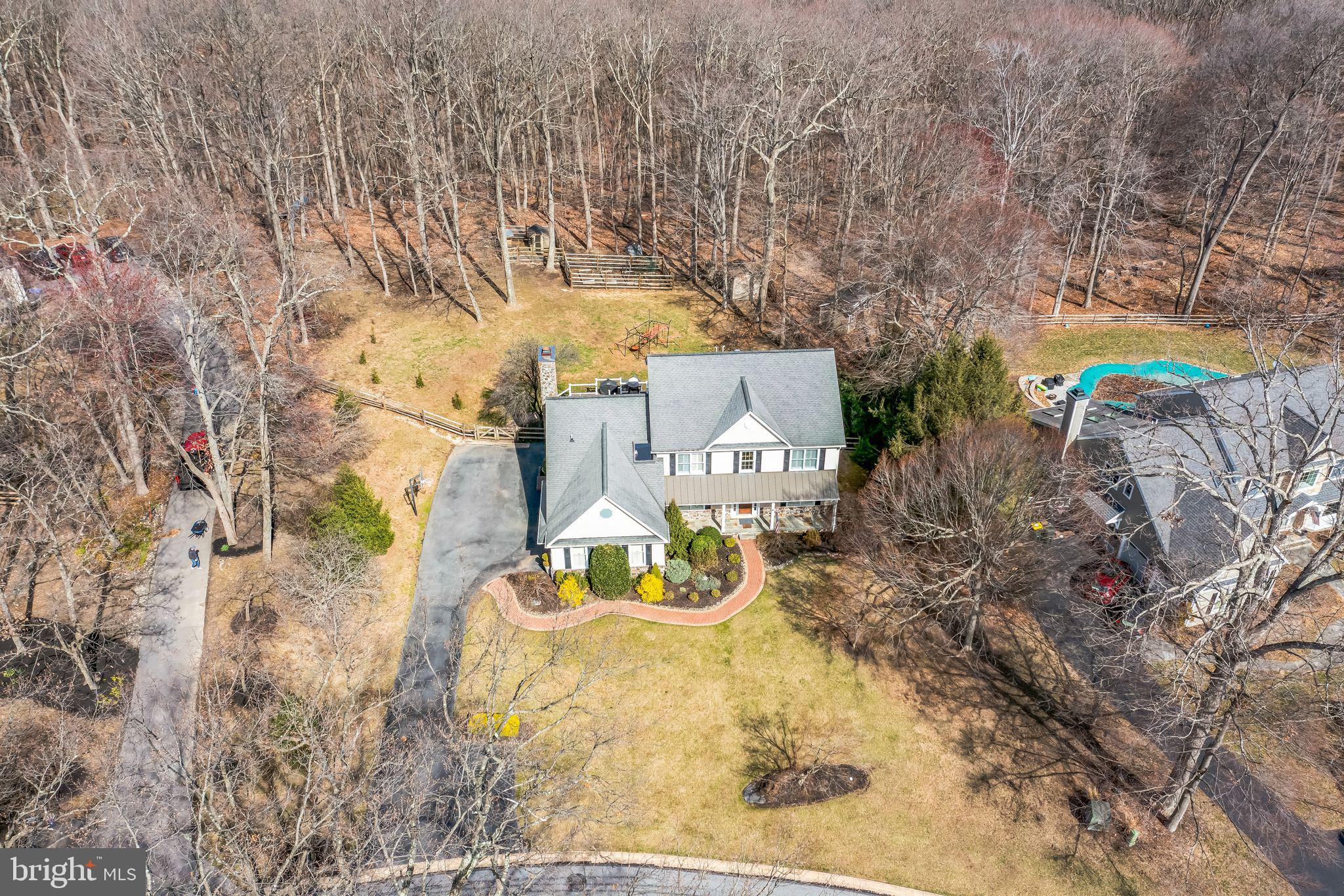 1412 Hampton Dr