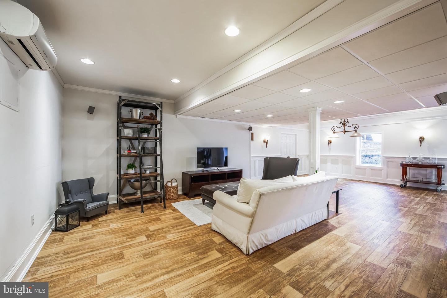1412 Hampton Dr