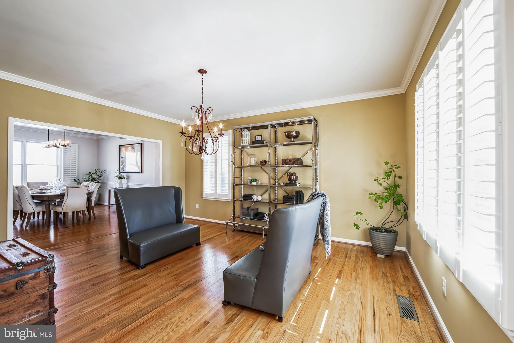 1412 Hampton Dr